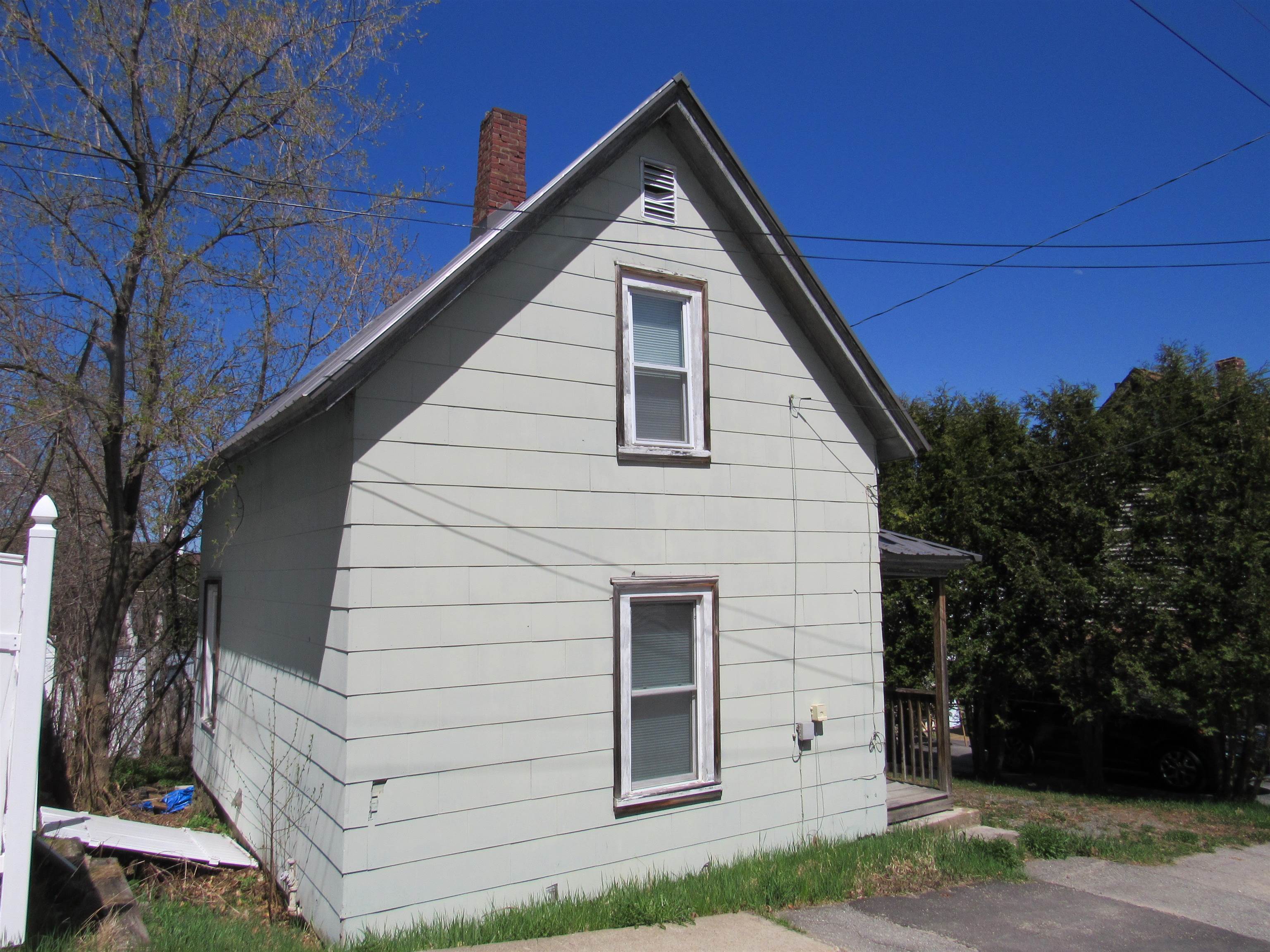 46 Iceland Street Property Photo 2