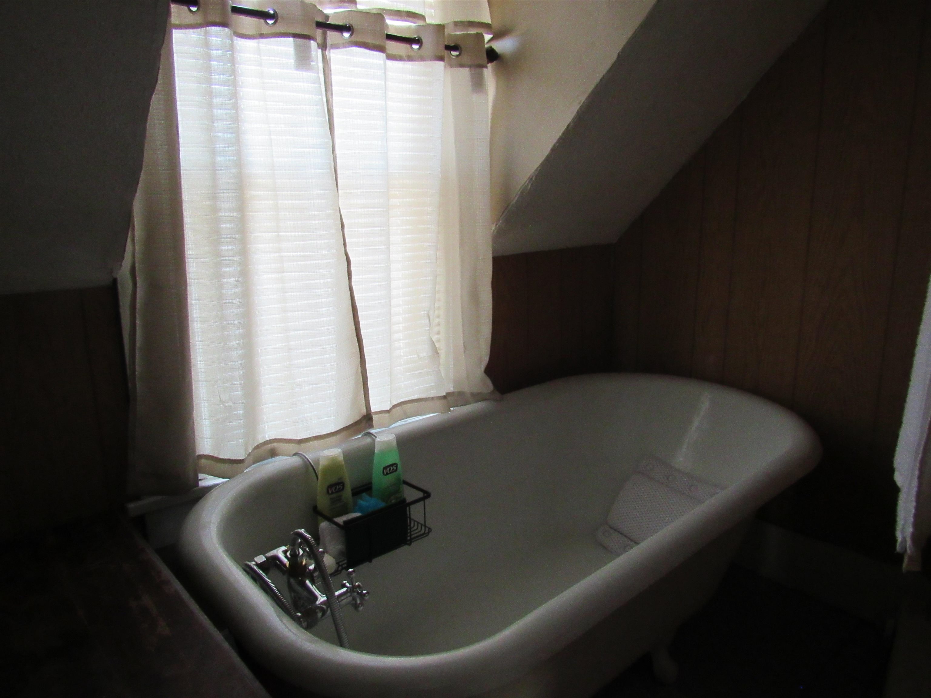 46 Iceland Street Property Photo 7