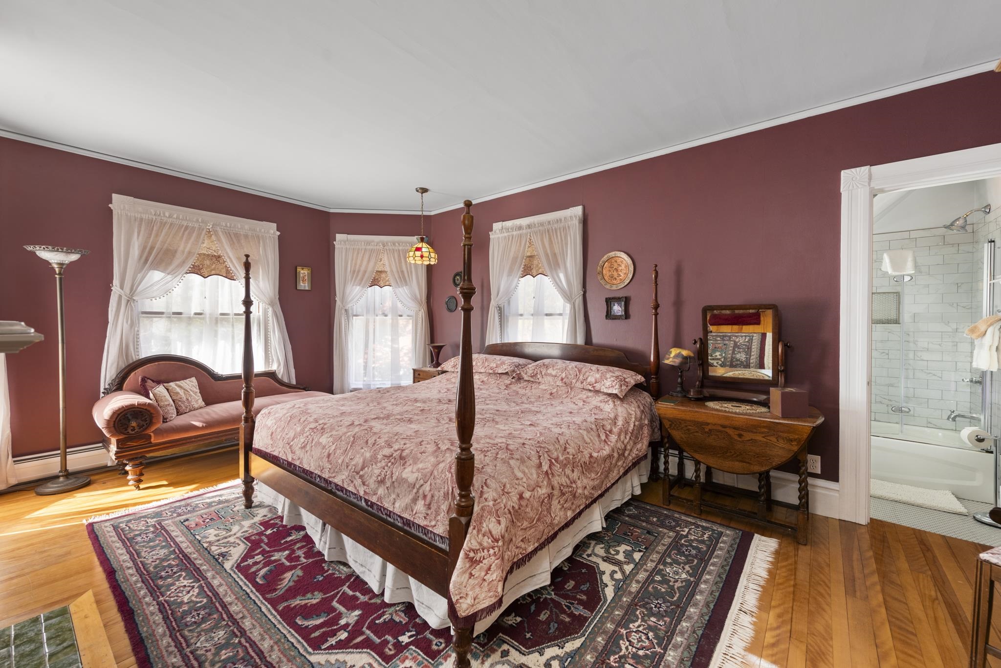 75 Summer Street Property Photo 17