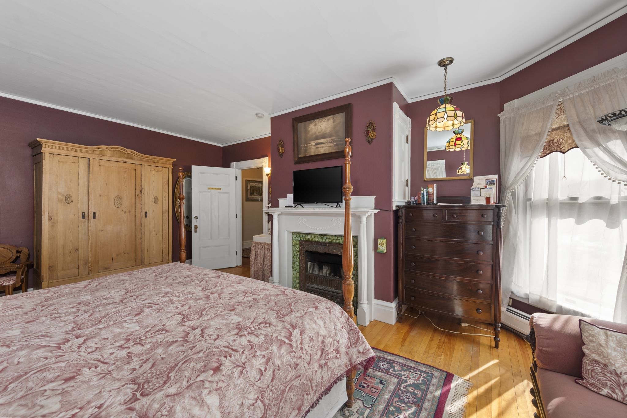75 Summer Street Property Photo 18
