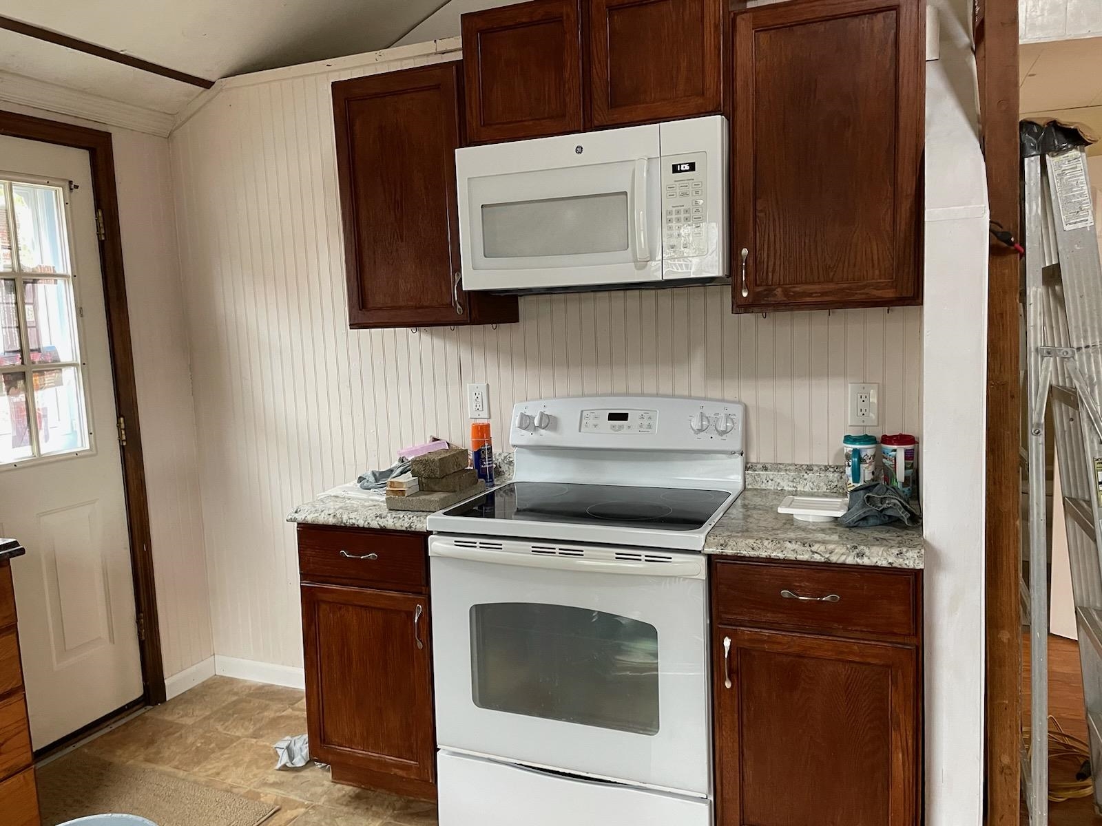 23 Thorwald Avenue Property Photo 6
