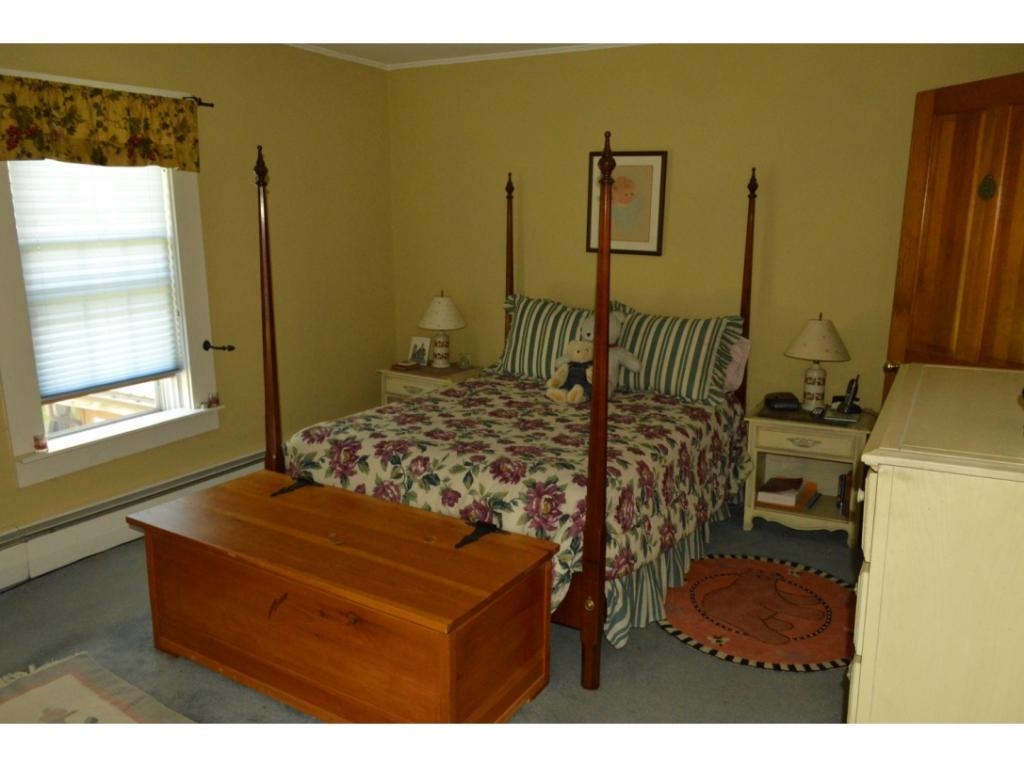 212 Thrall Road Property Photo 15