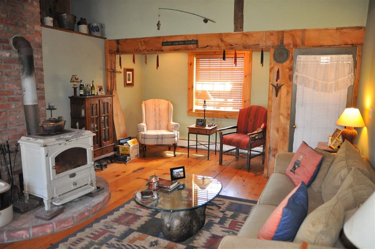 212 Thrall Road Property Photo 17