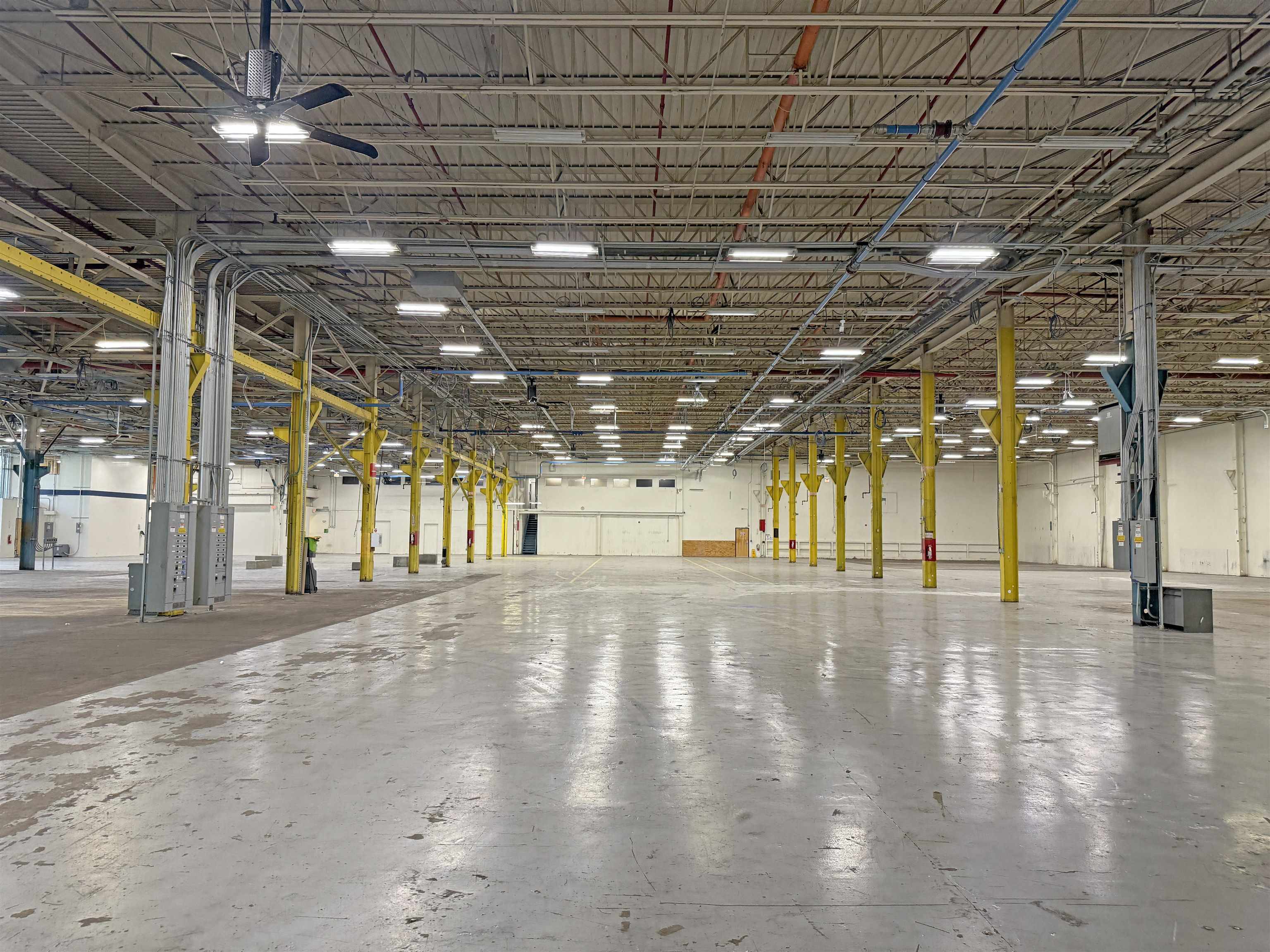 121 Broadway Street Property Photo 4