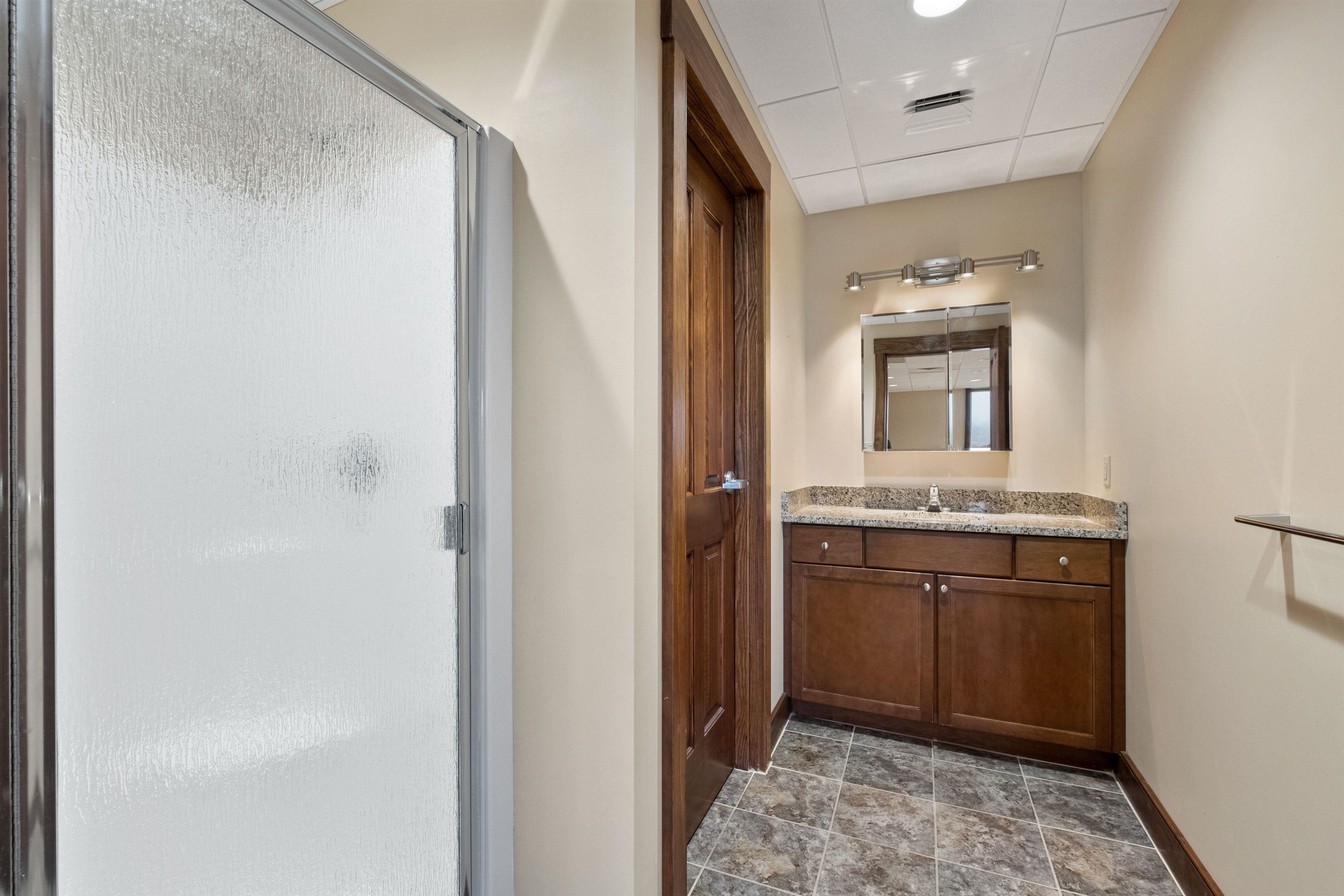 81 Whittier Highway Property Photo 24