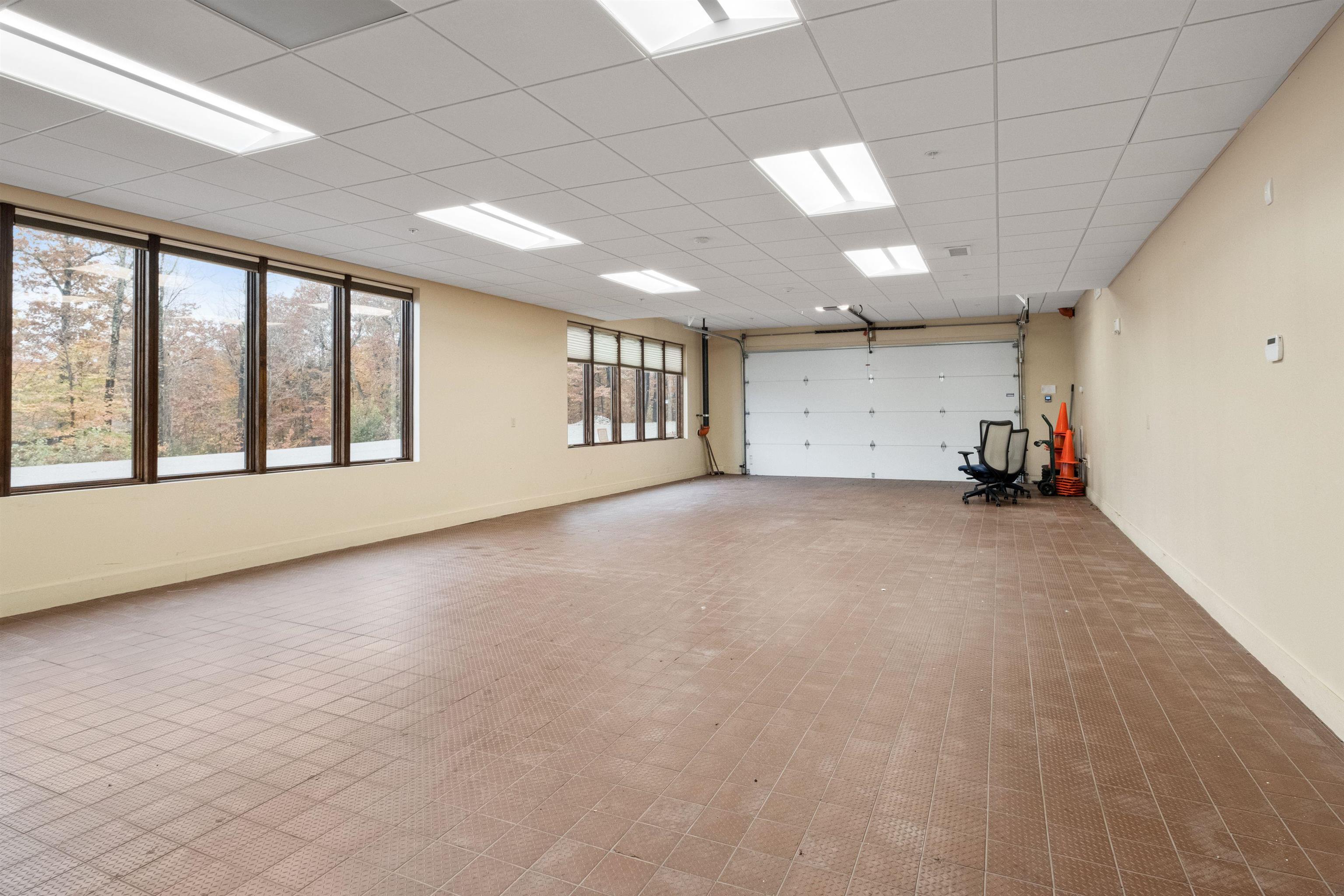81 Whittier Highway Property Photo 37