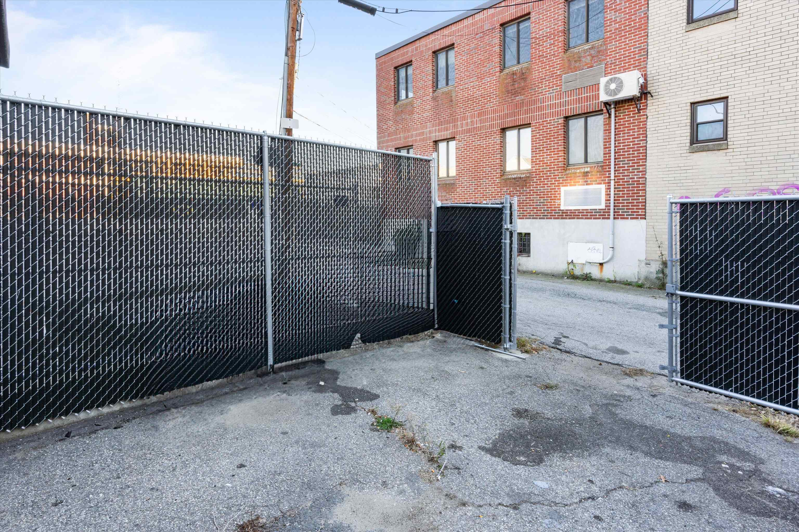 101 Manchester Street Property Photo 22