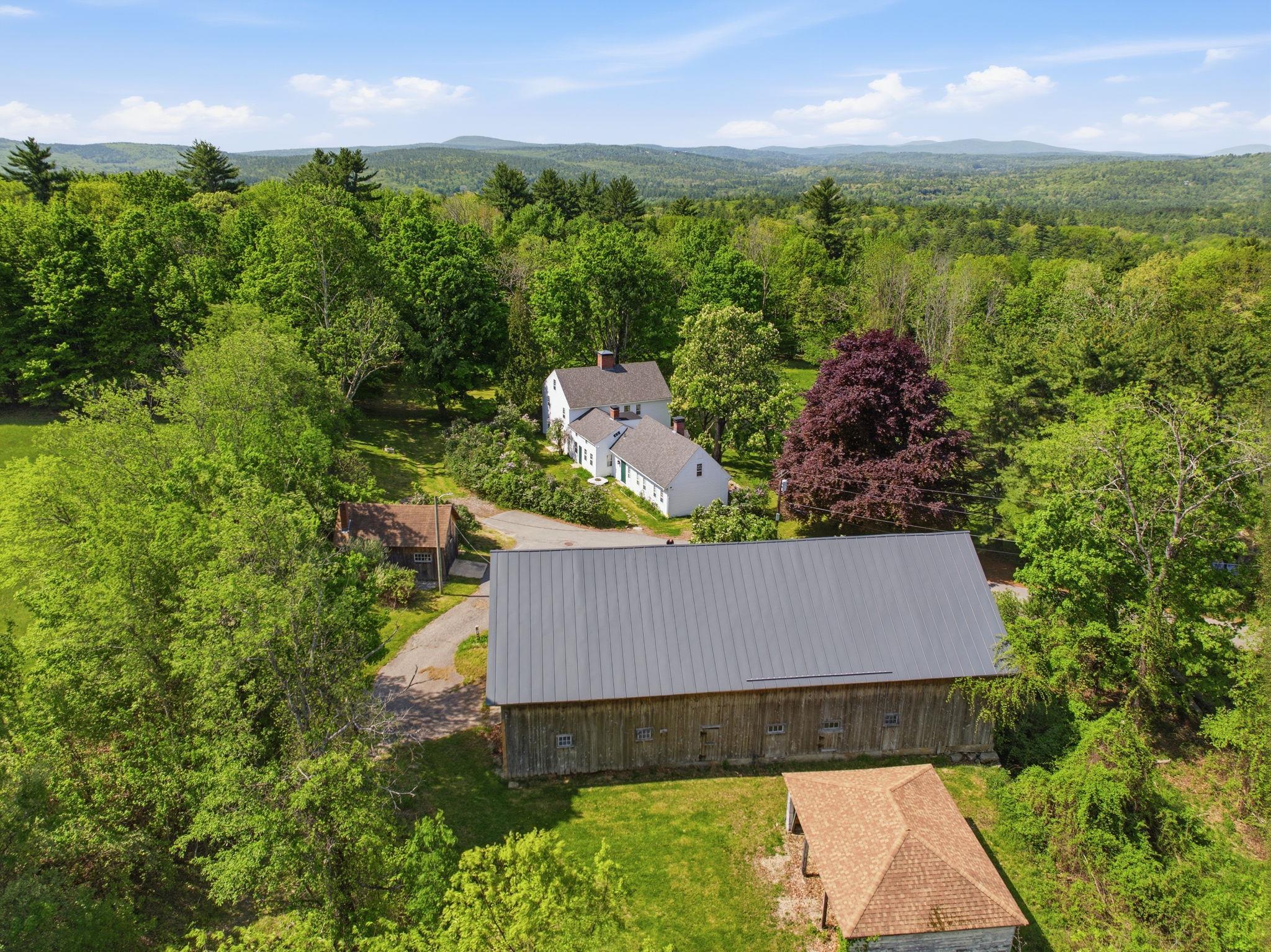 88 Saunders Road Property Photo 6