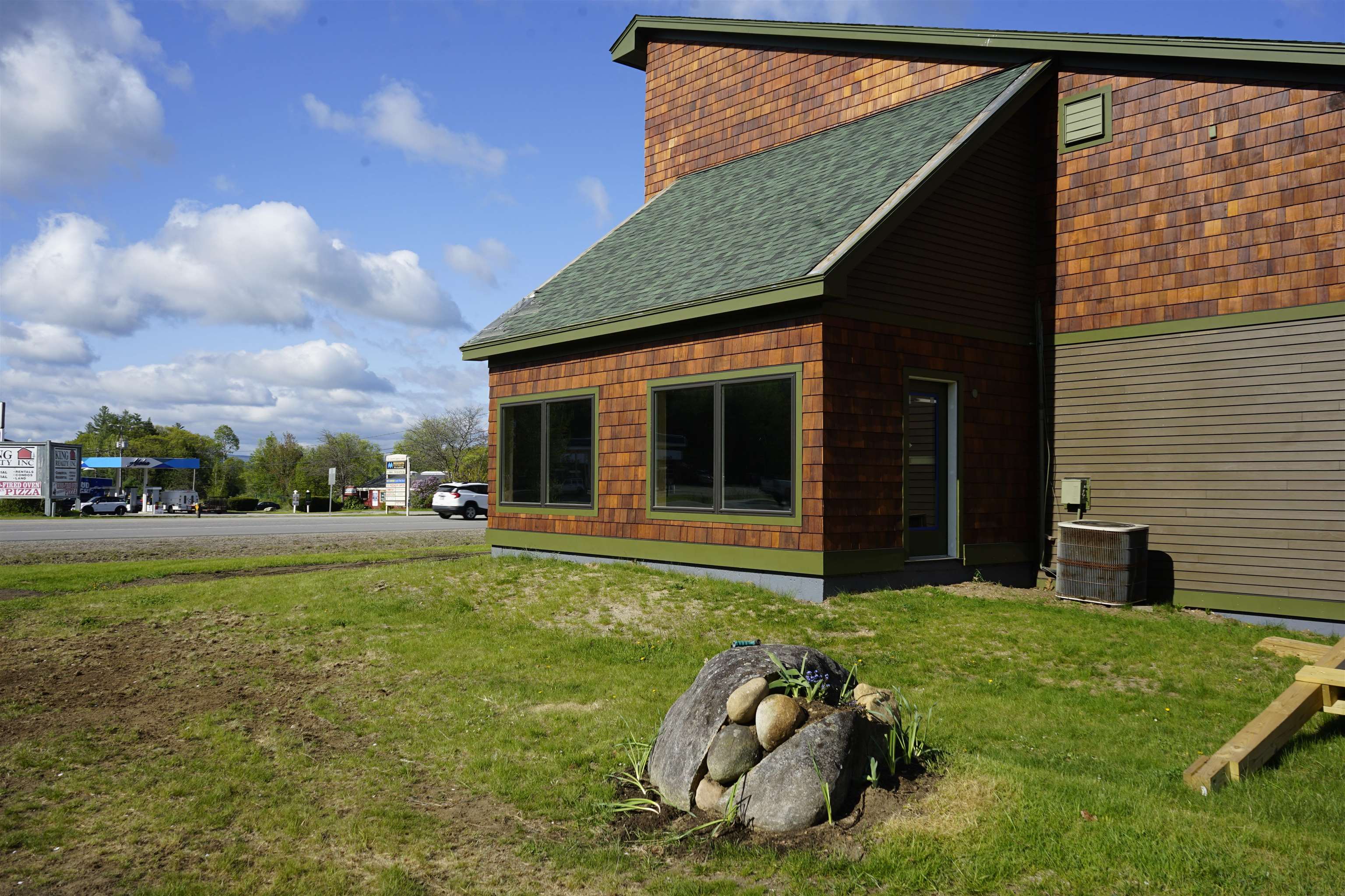12 Southmayd Street Property Photo 6