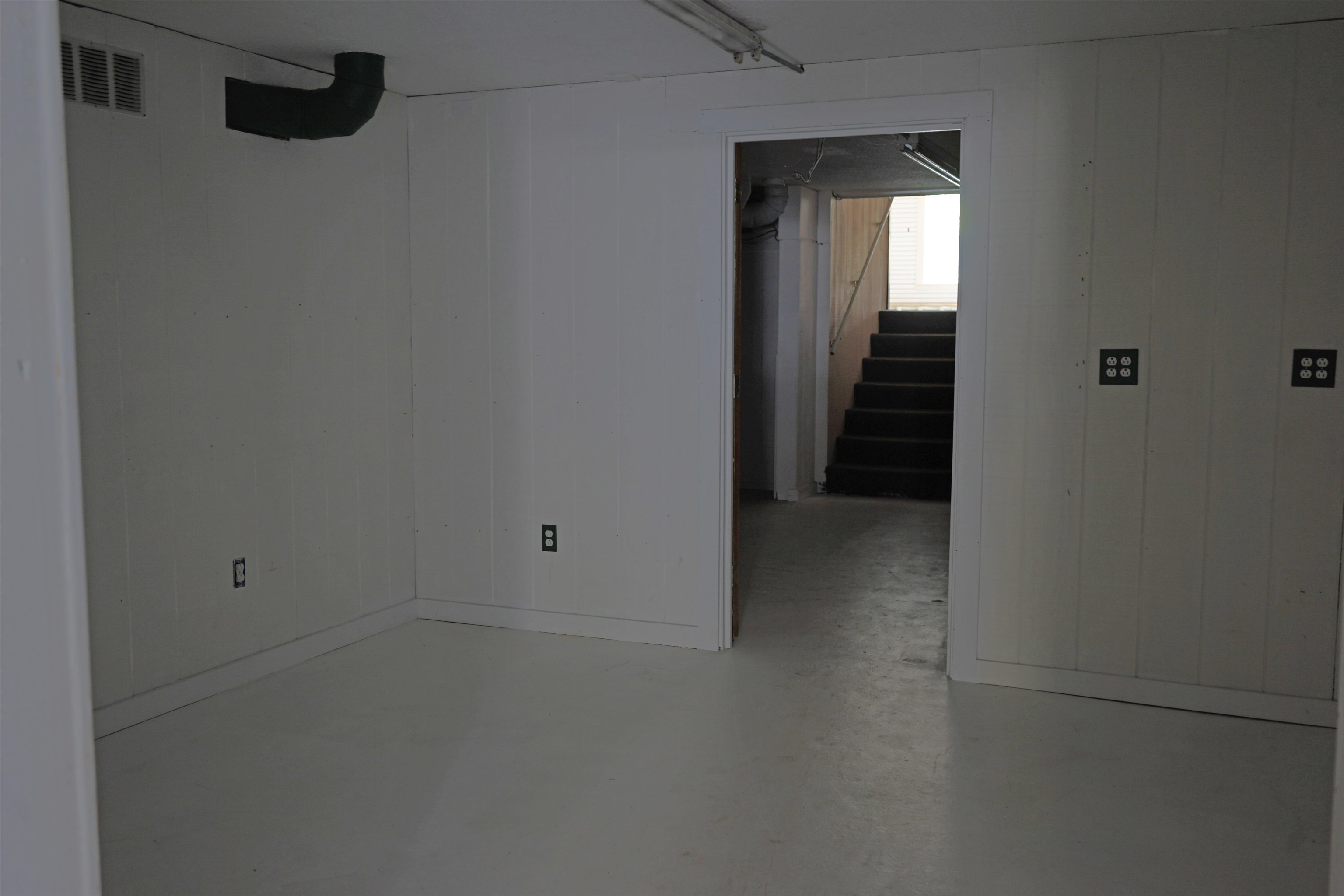 12 Southmayd Street Property Photo 9