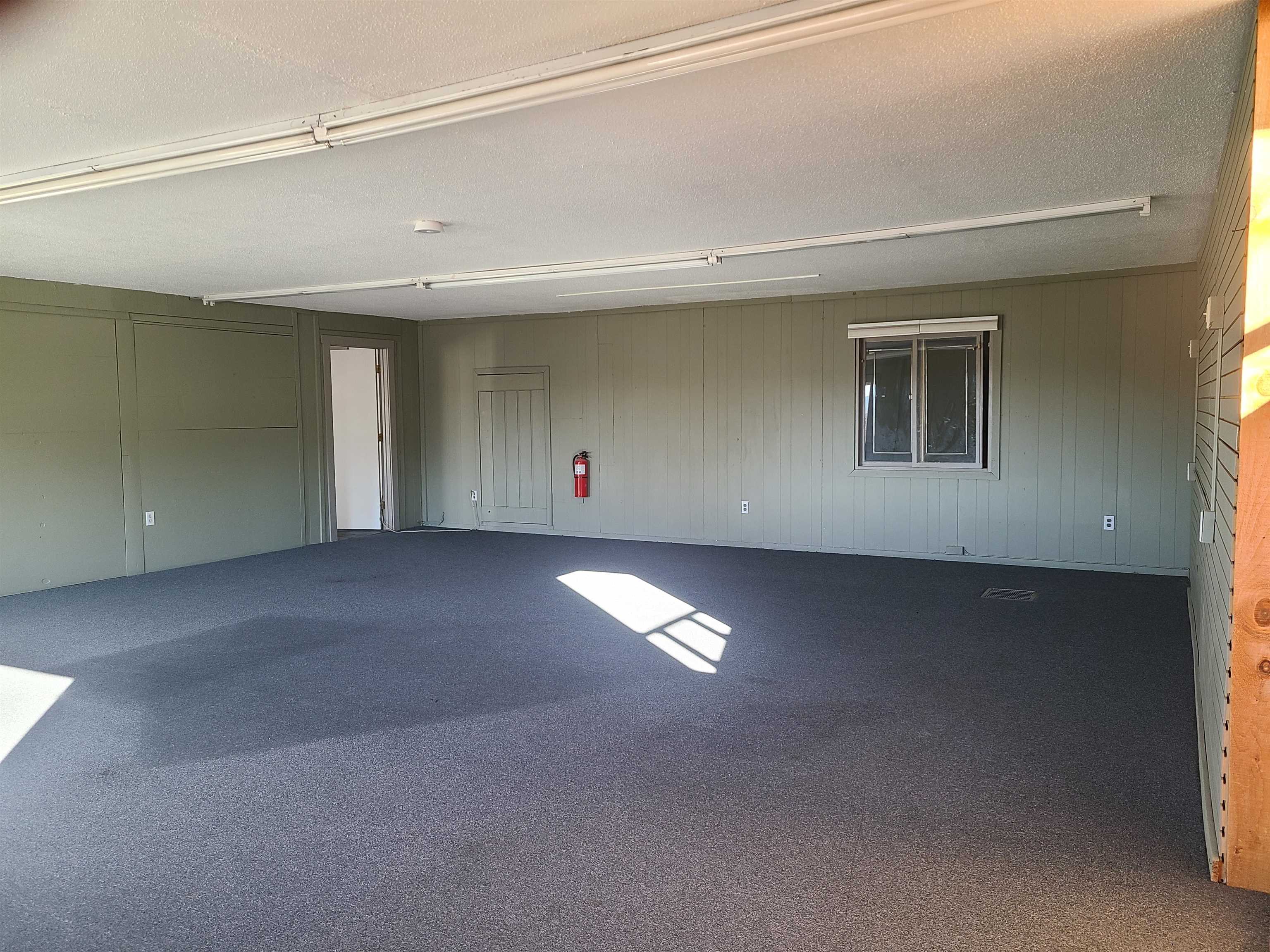12 Southmayd Street Property Photo 13