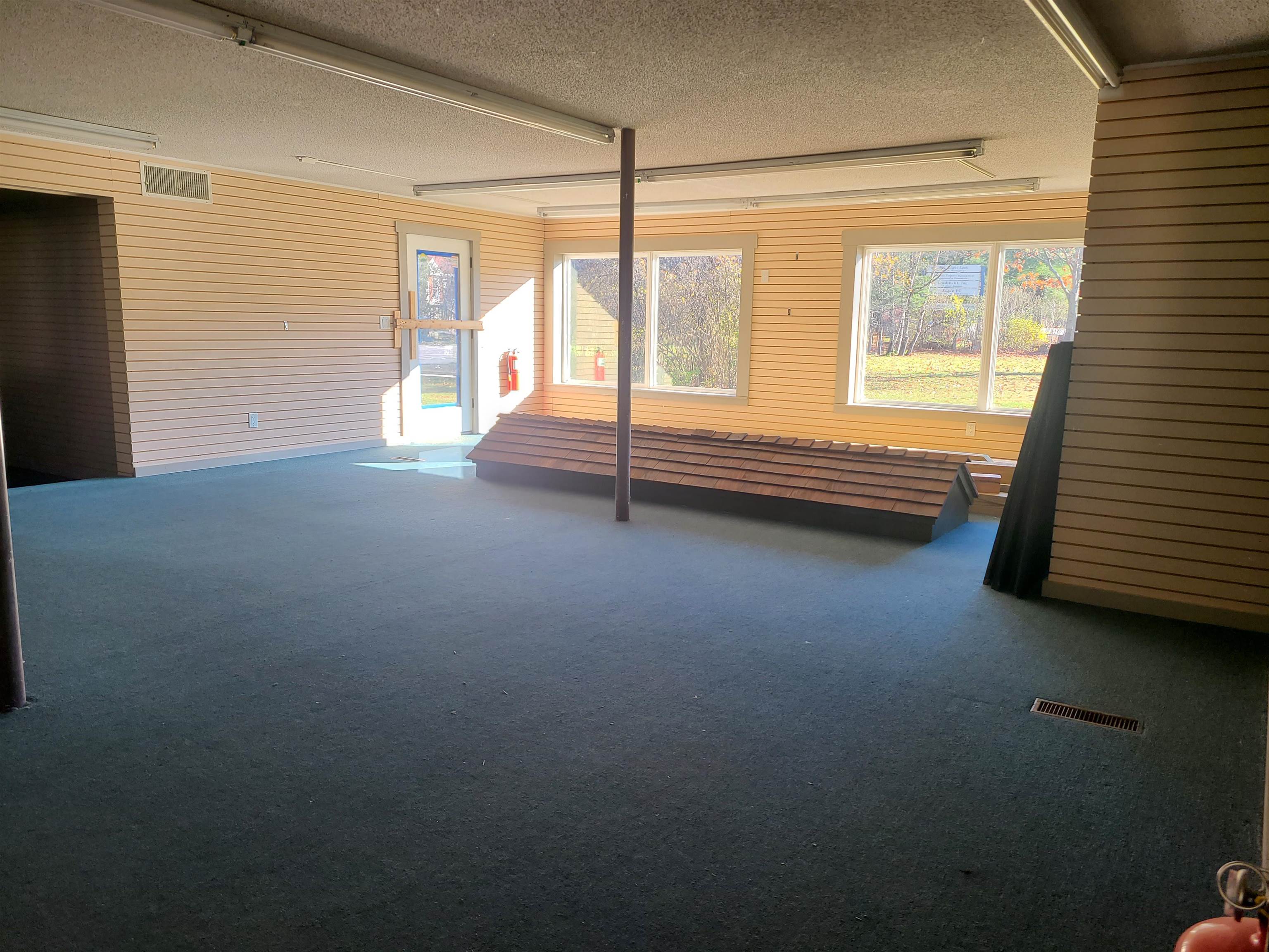 12 Southmayd Street Property Photo 32