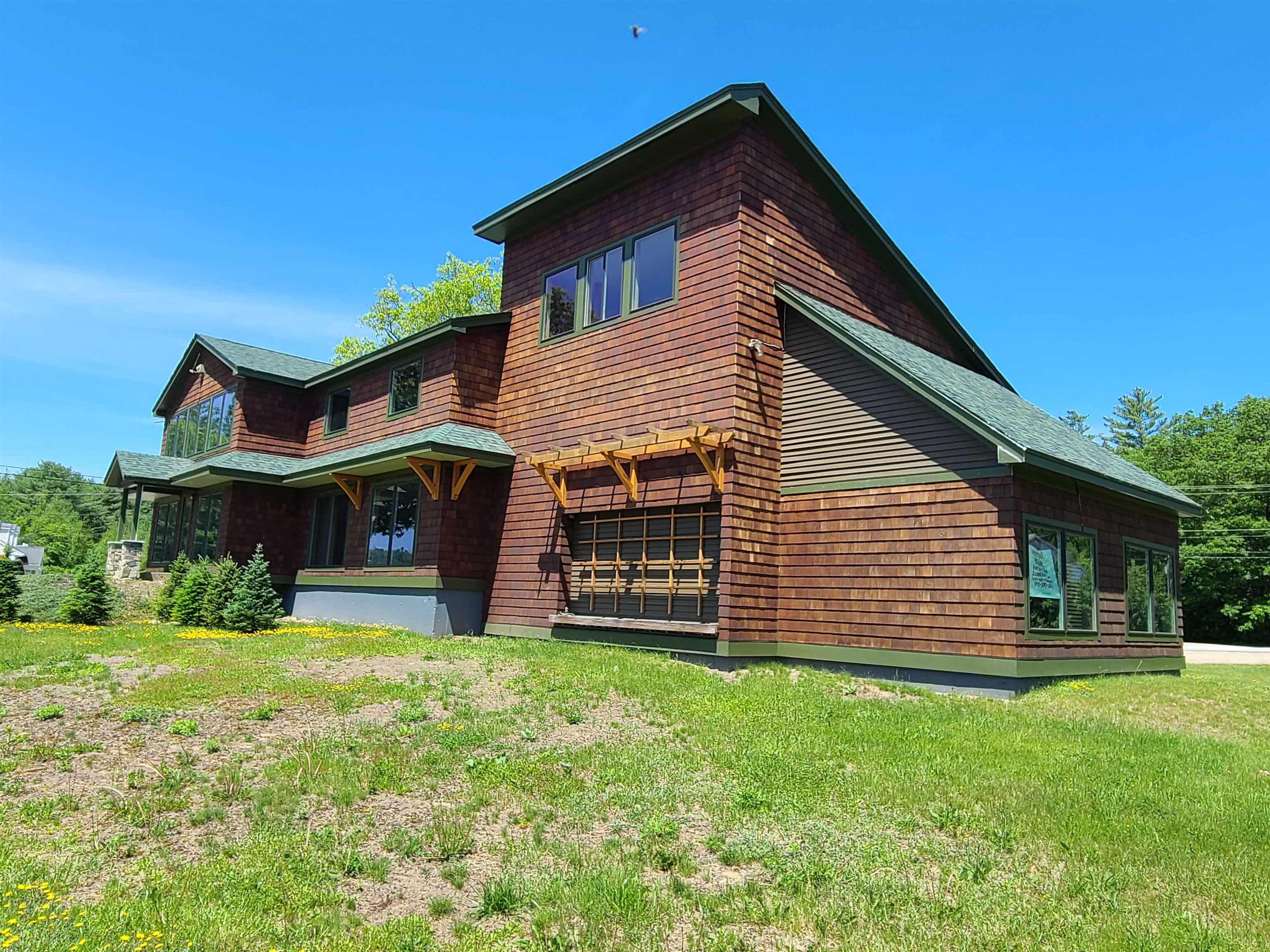 12 Southmayd Street Property Photo 43