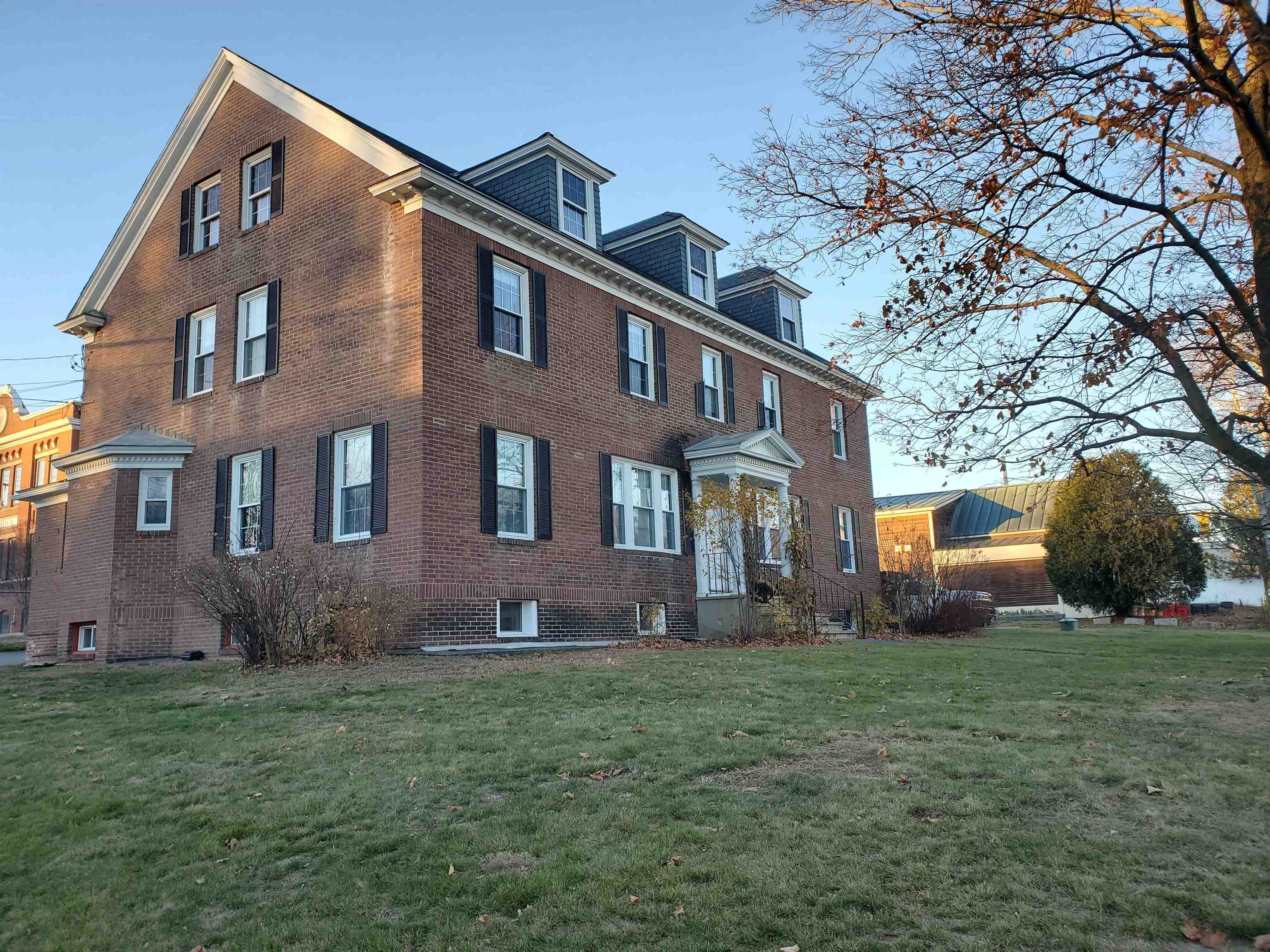 84 Hanover Street Property Photo 1