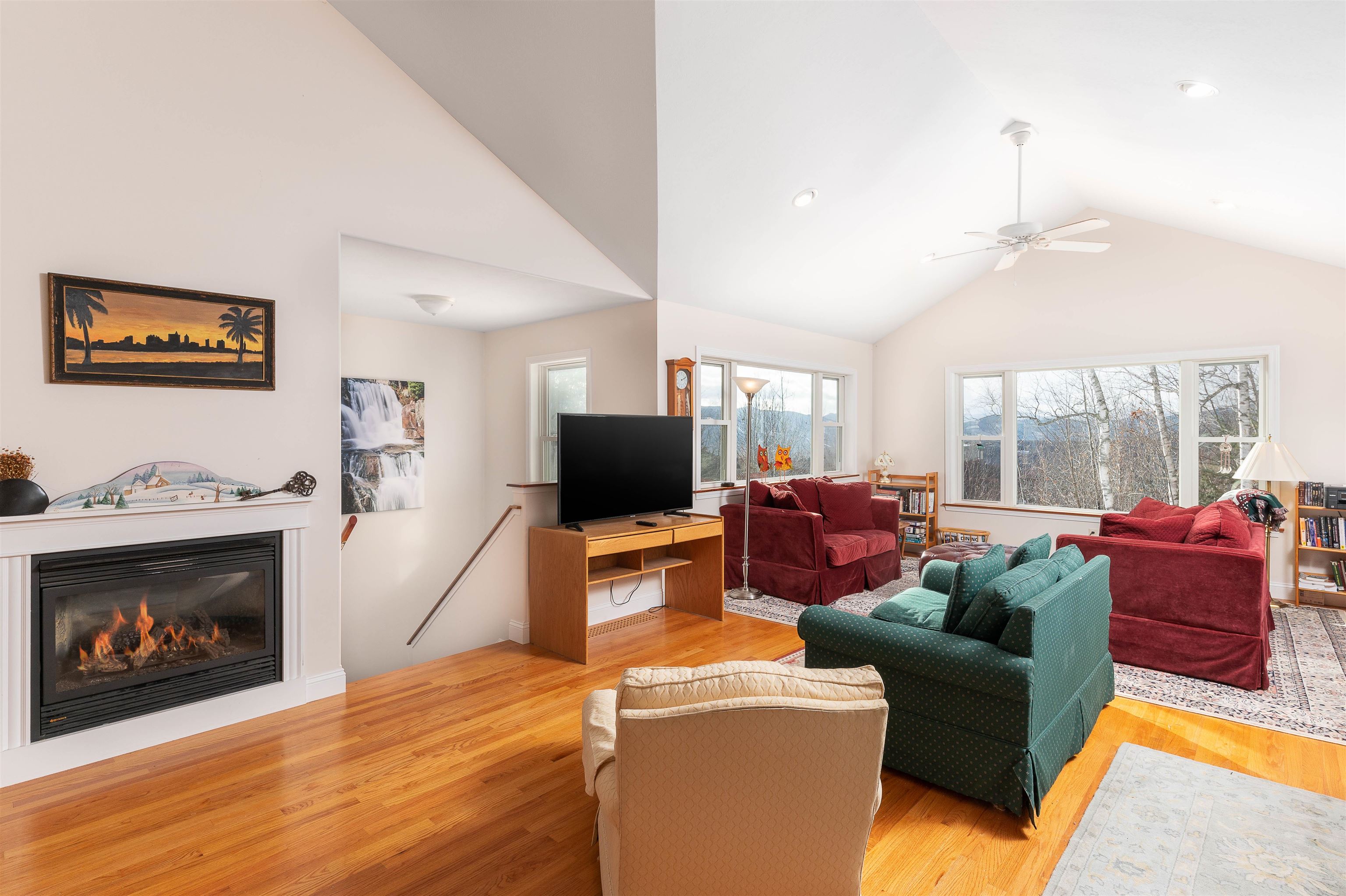 62 Juniper Way Property Photo 4