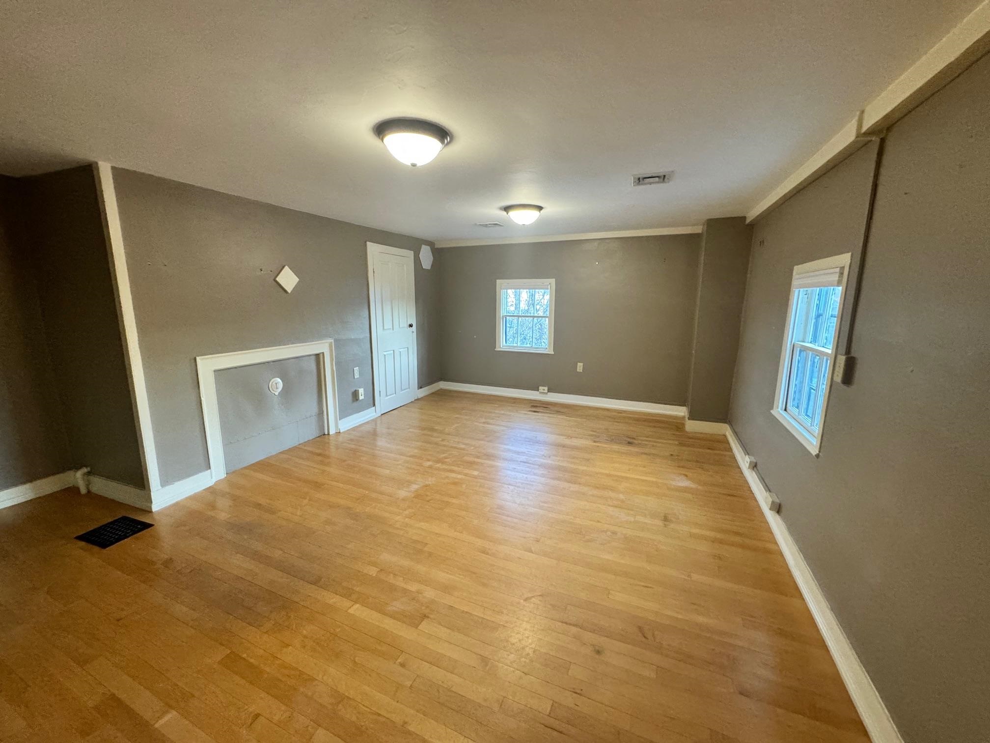 159 Middle Street Upton Hatfield Law Offices Property Photo 7