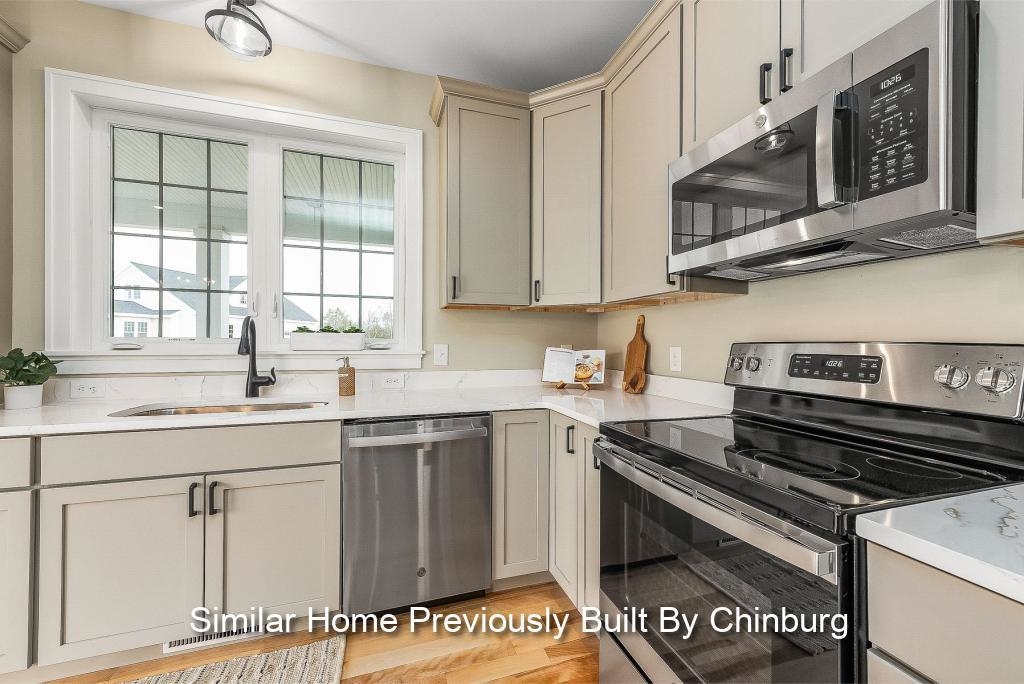 Unit 12 Summerwind Place 12 Property Photo 2