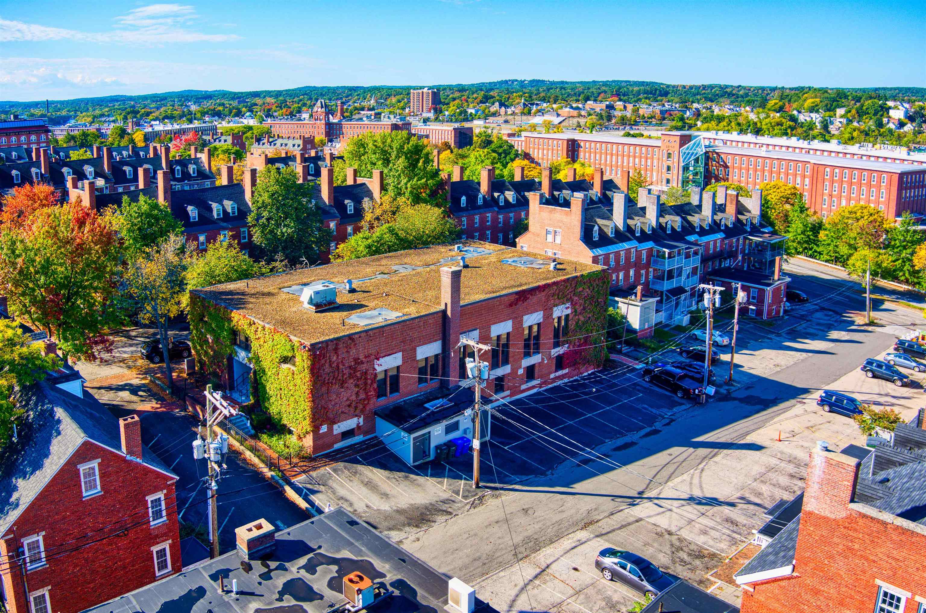 99 Middle Street Property Photo