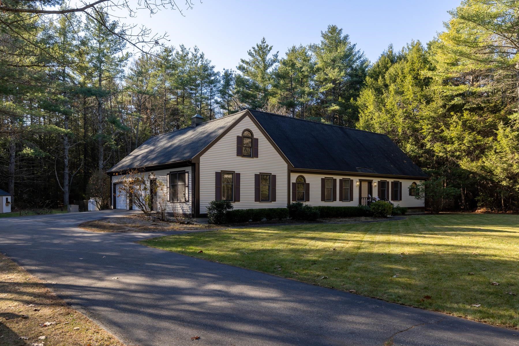 125 Woods Run Property Photo