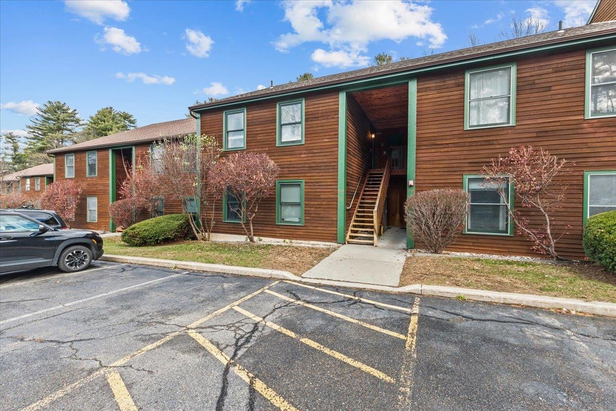 Bay Court Real Estate Listings Main Image