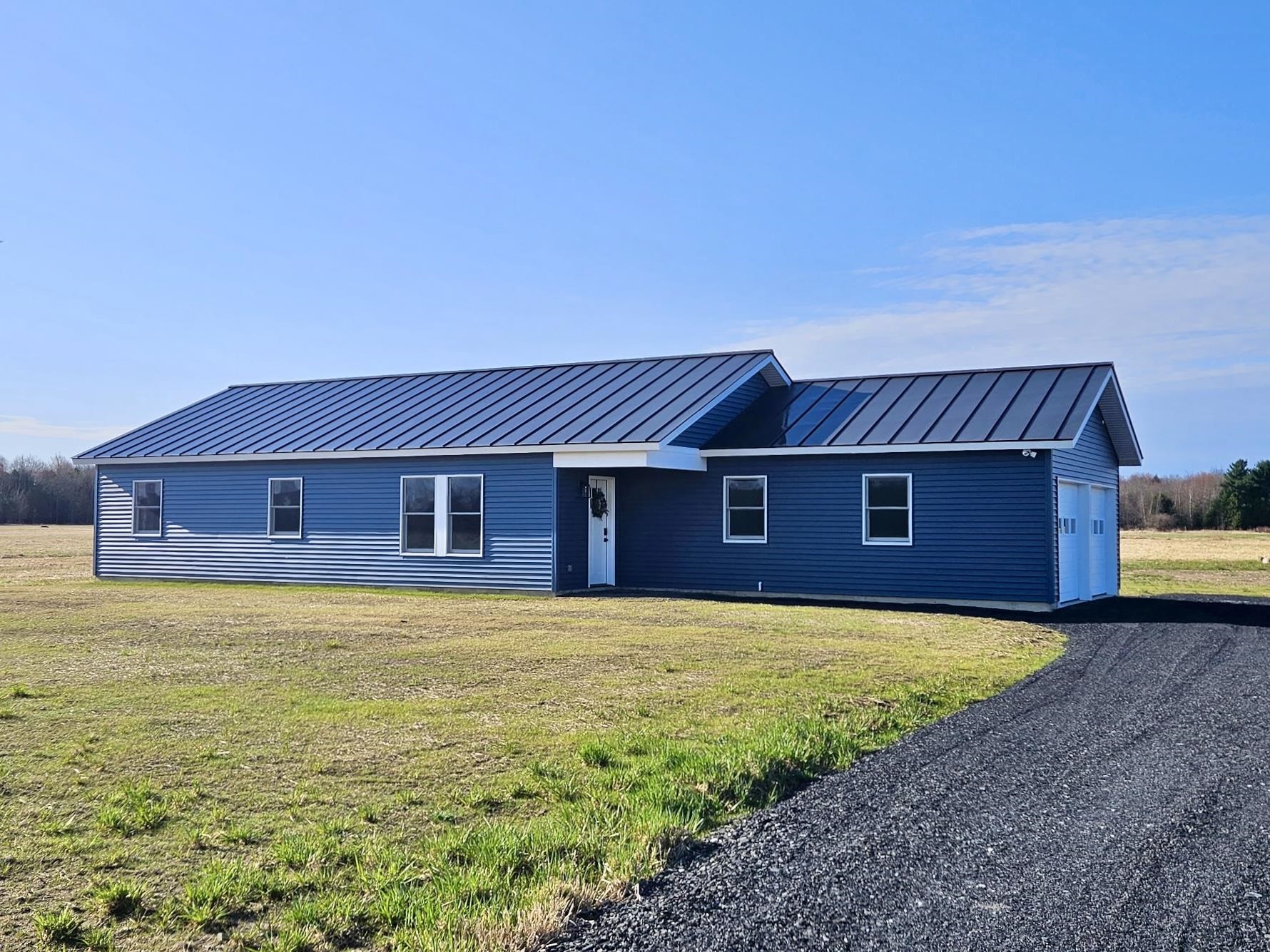 585 New Road Property Photo