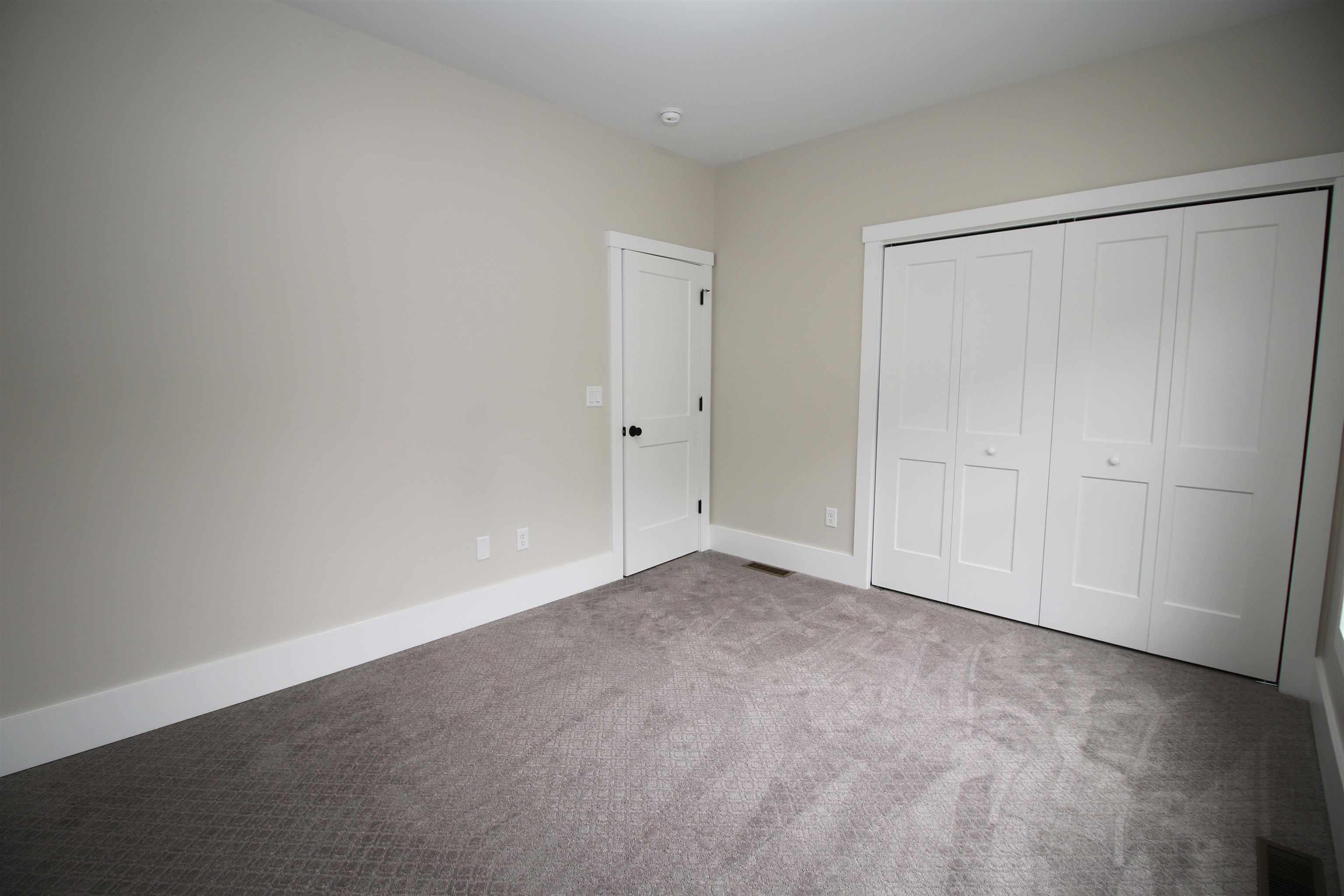 424 Grady Lane 35 Property Photo 17