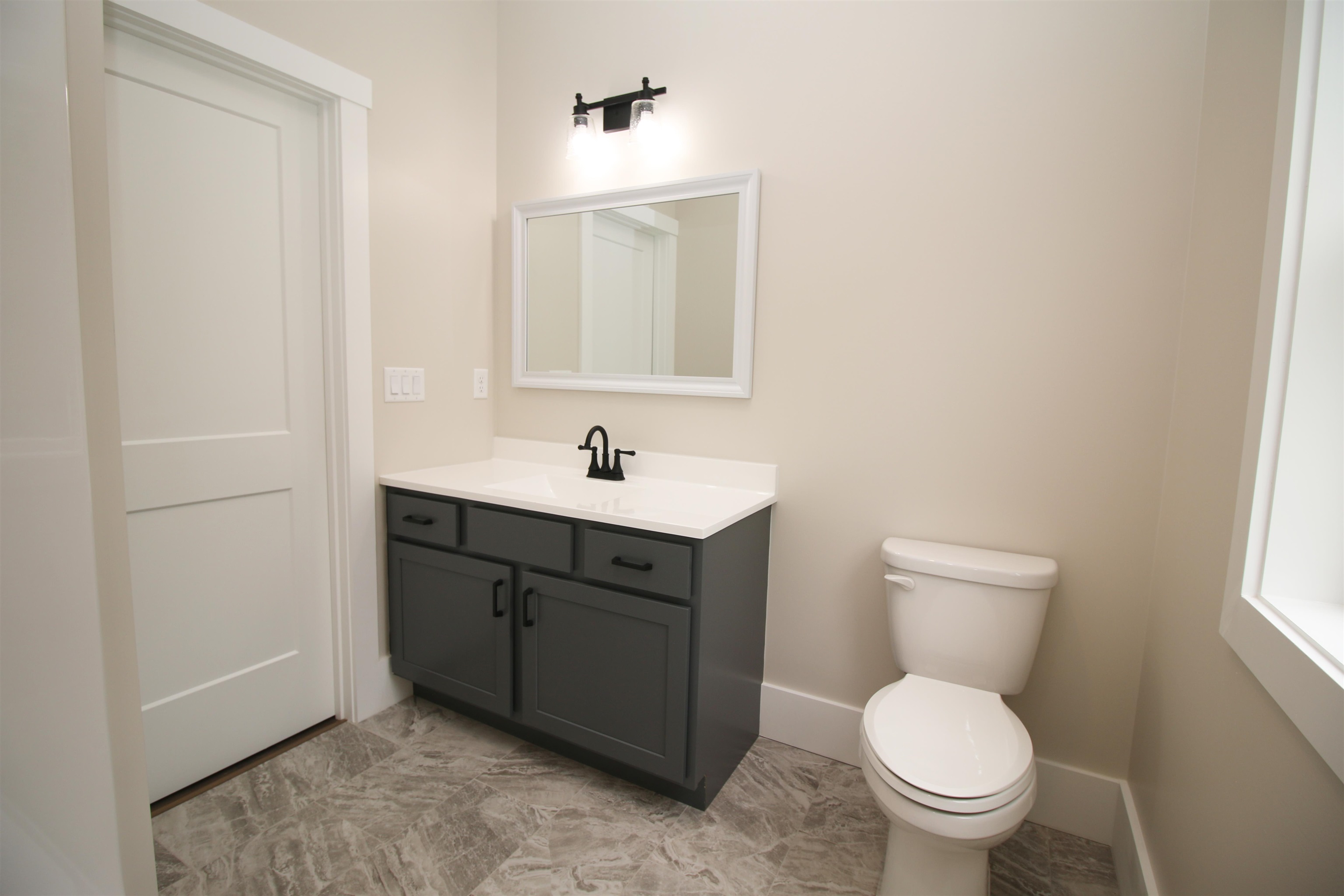 424 Grady Lane 35 Property Photo 18