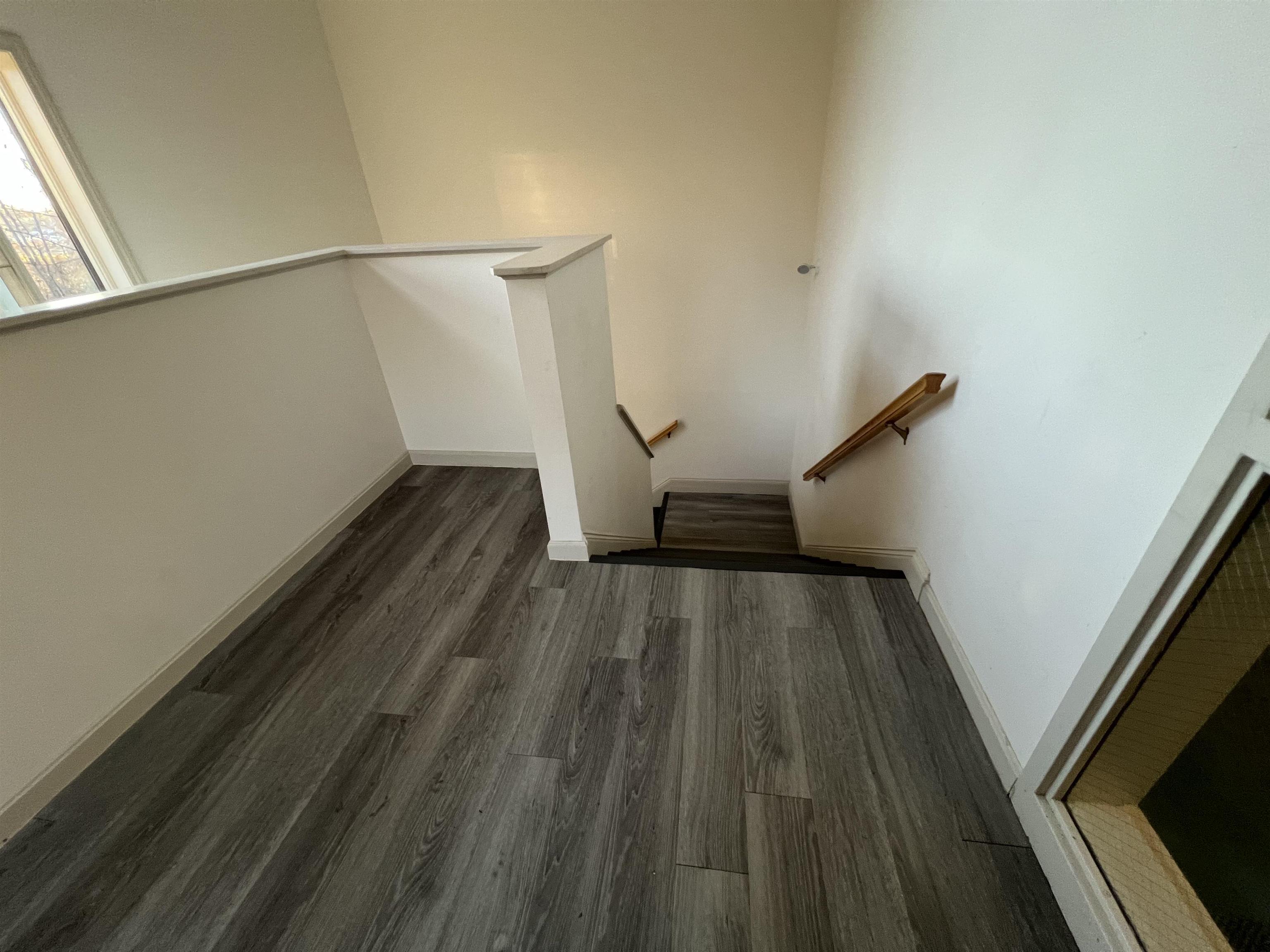 908 Hanover Street 7 Property Photo 24