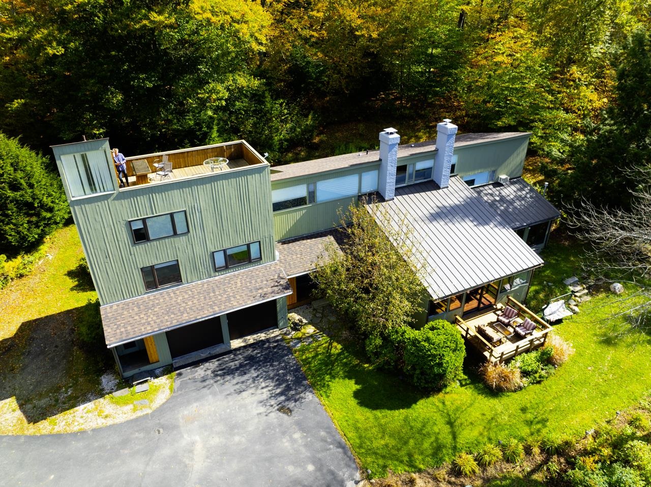 200 Raphael Road Property Photo