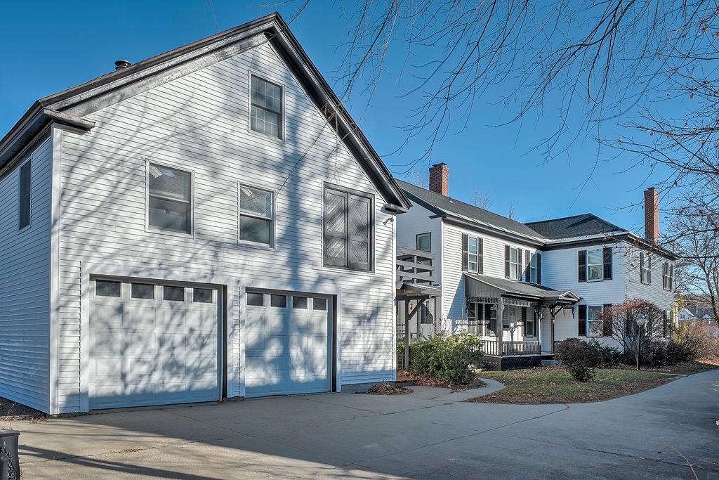 124 Washington Street Property Photo 4