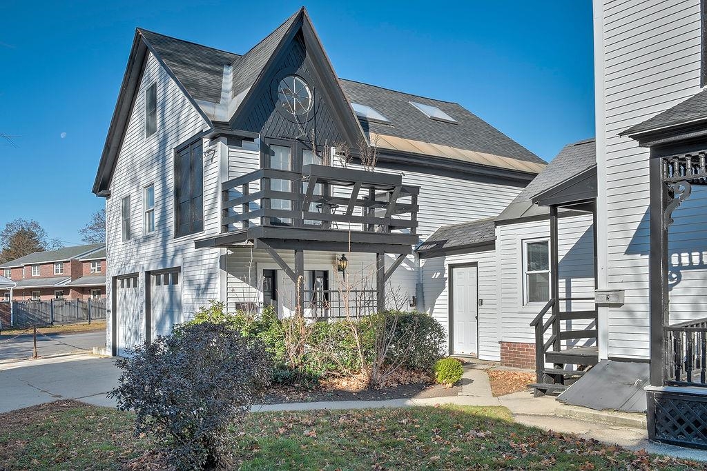 124 Washington Street Property Photo 5