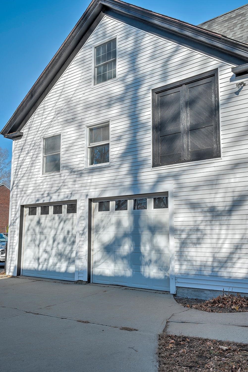 124 Washington Street Property Photo 6