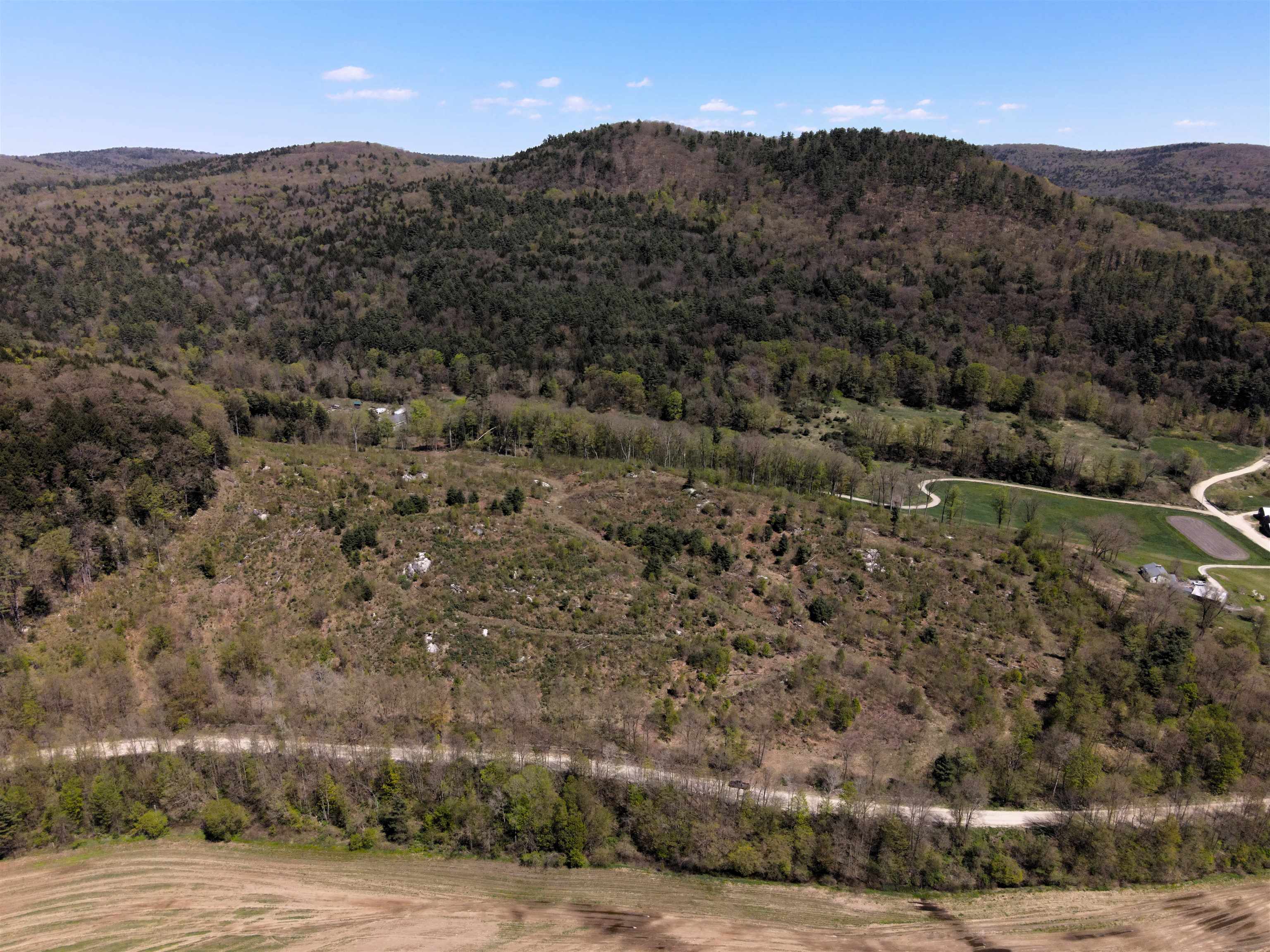 000 Green Mountain Turnpike Property Photo 13