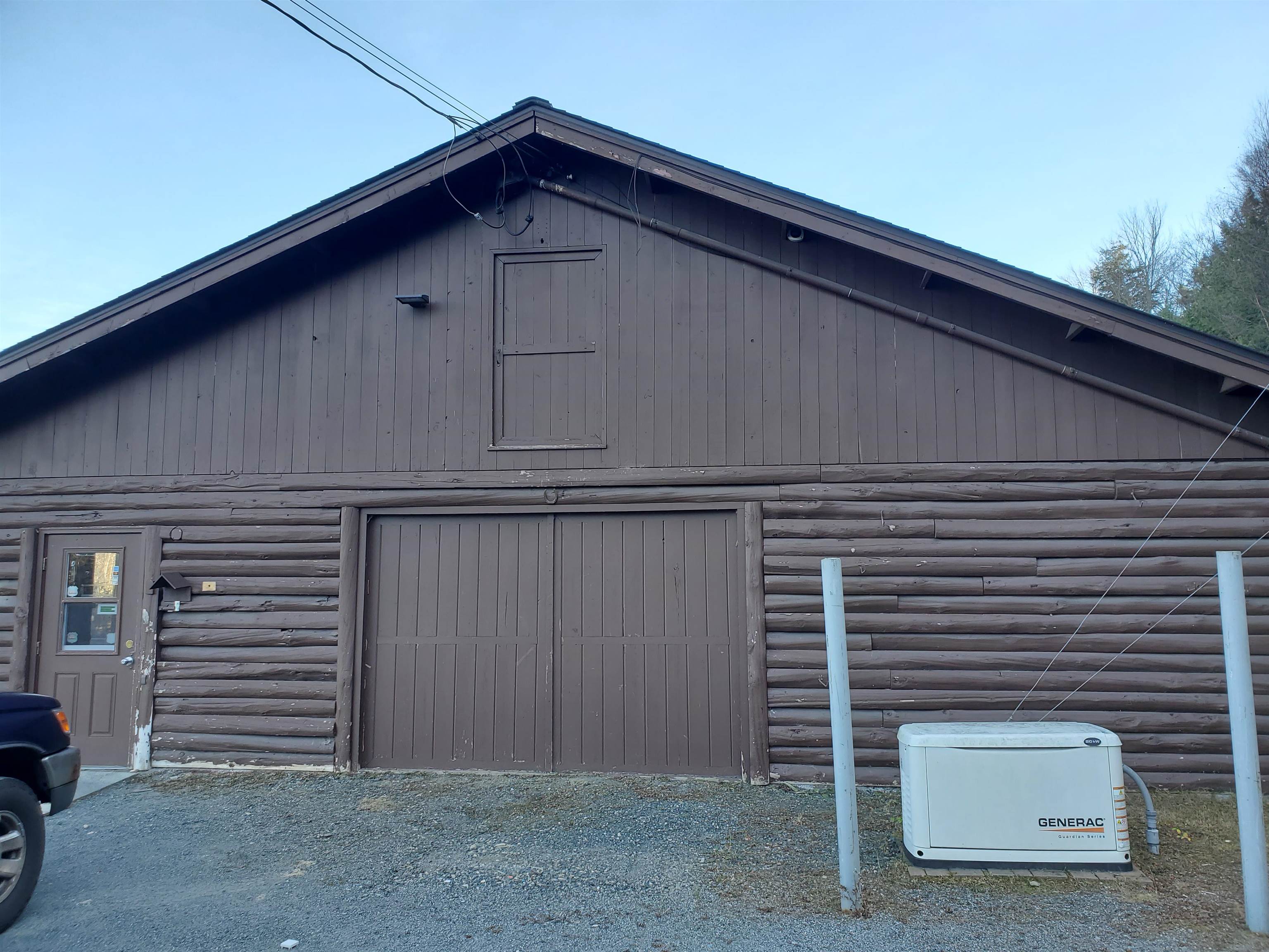 25 Hathorn Drive Property Photo 4