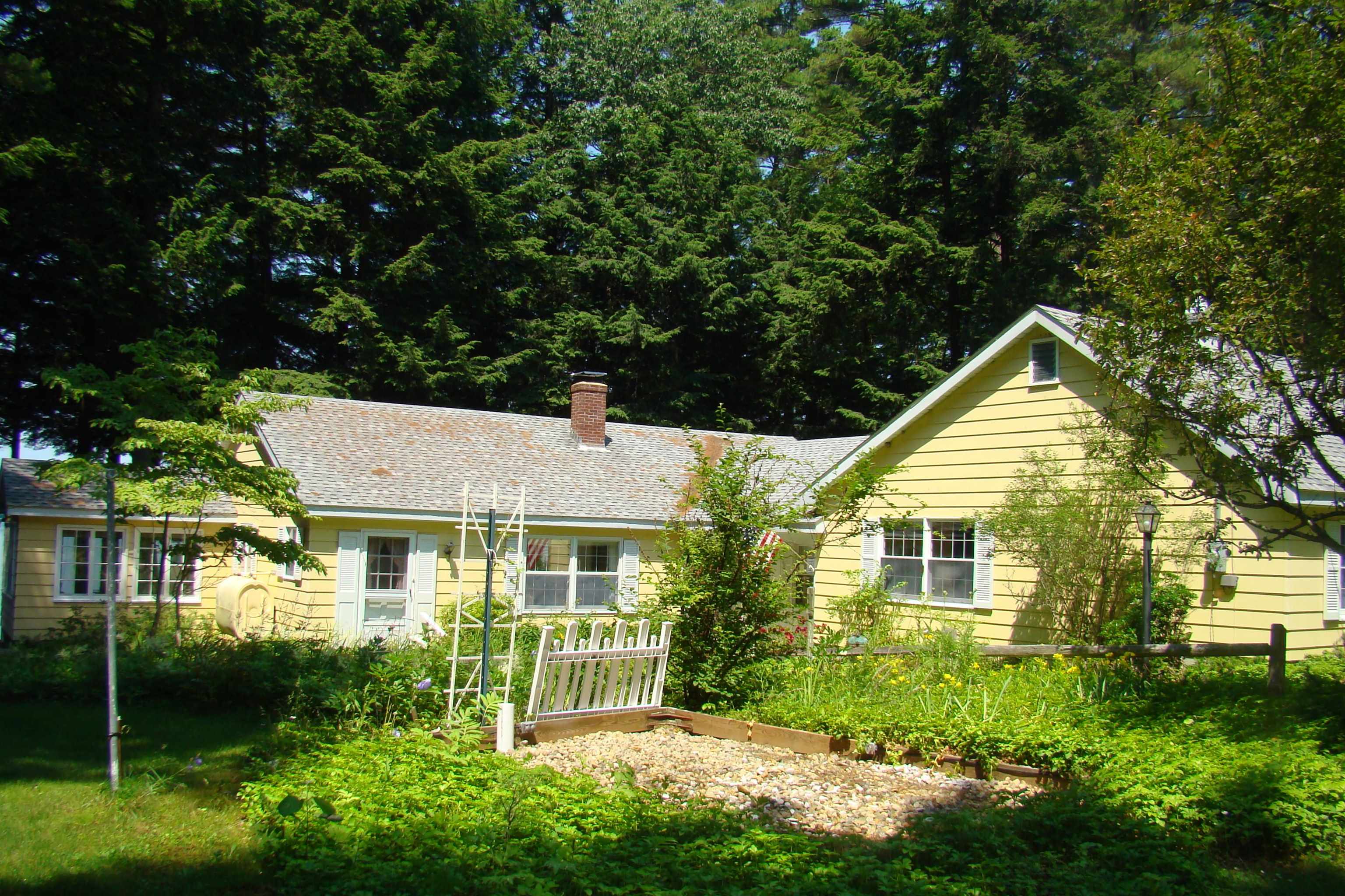 105 Red Hill Road Property Photo 1