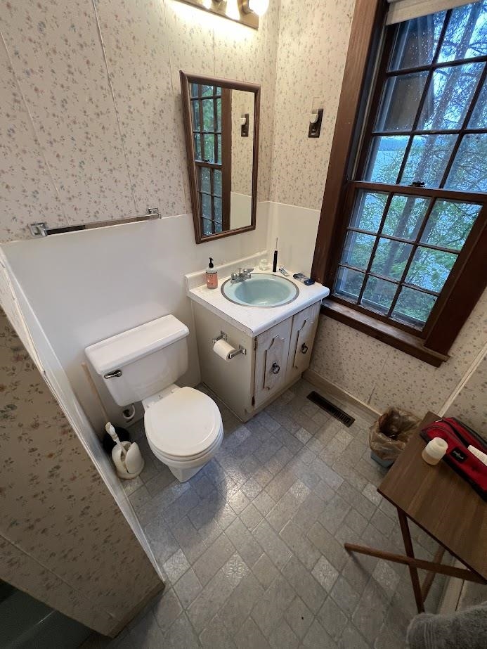 98 Allen Way Property Photo 16