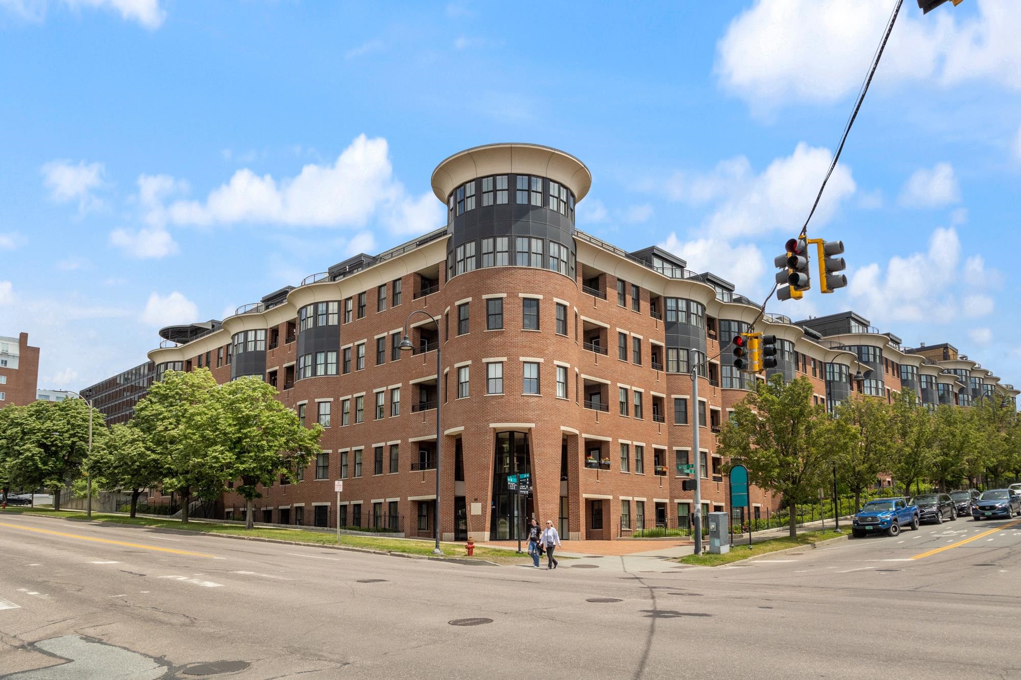 College And Battery Real Estate Listings Main Image