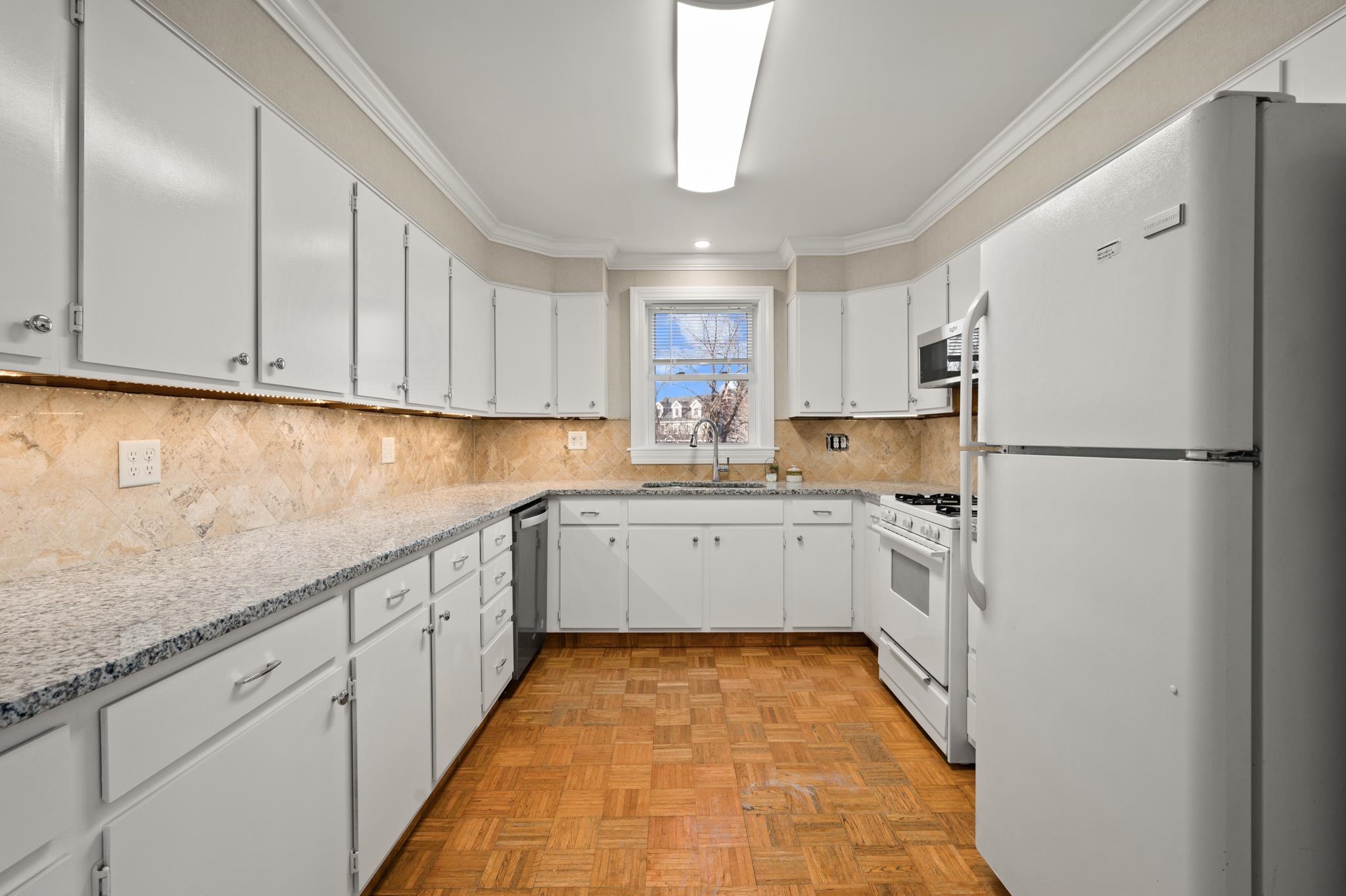 8 Island Pond Road Property Photo 9
