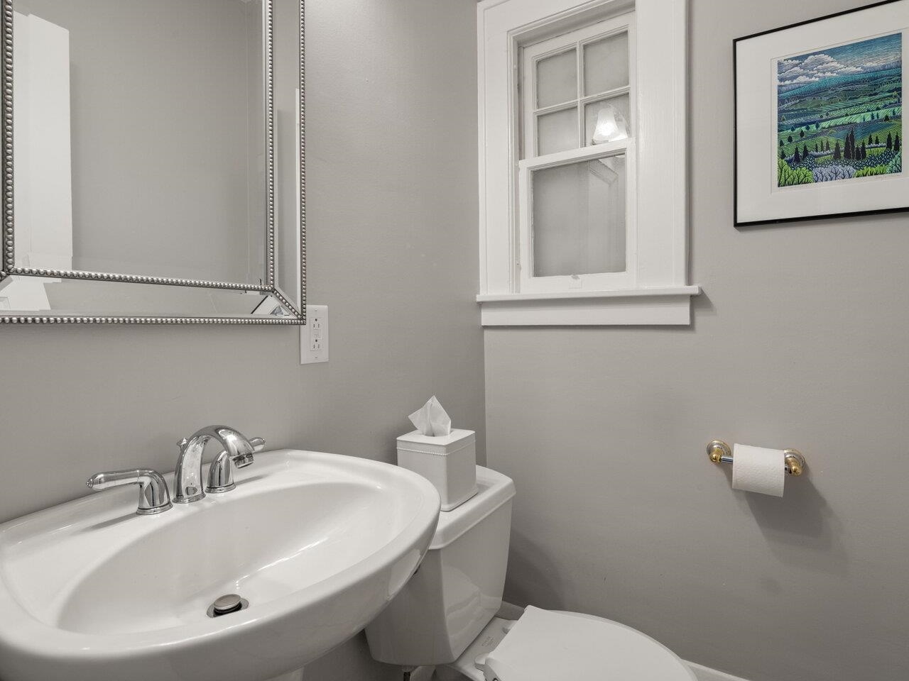 270 Shelburne Street Property Photo 30