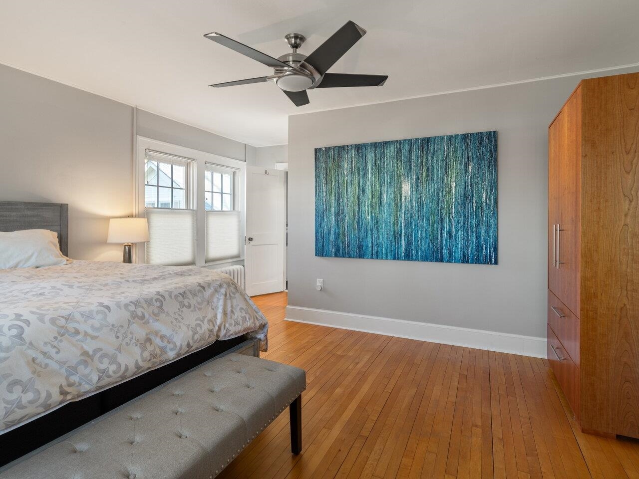 270 Shelburne Street Property Photo 34