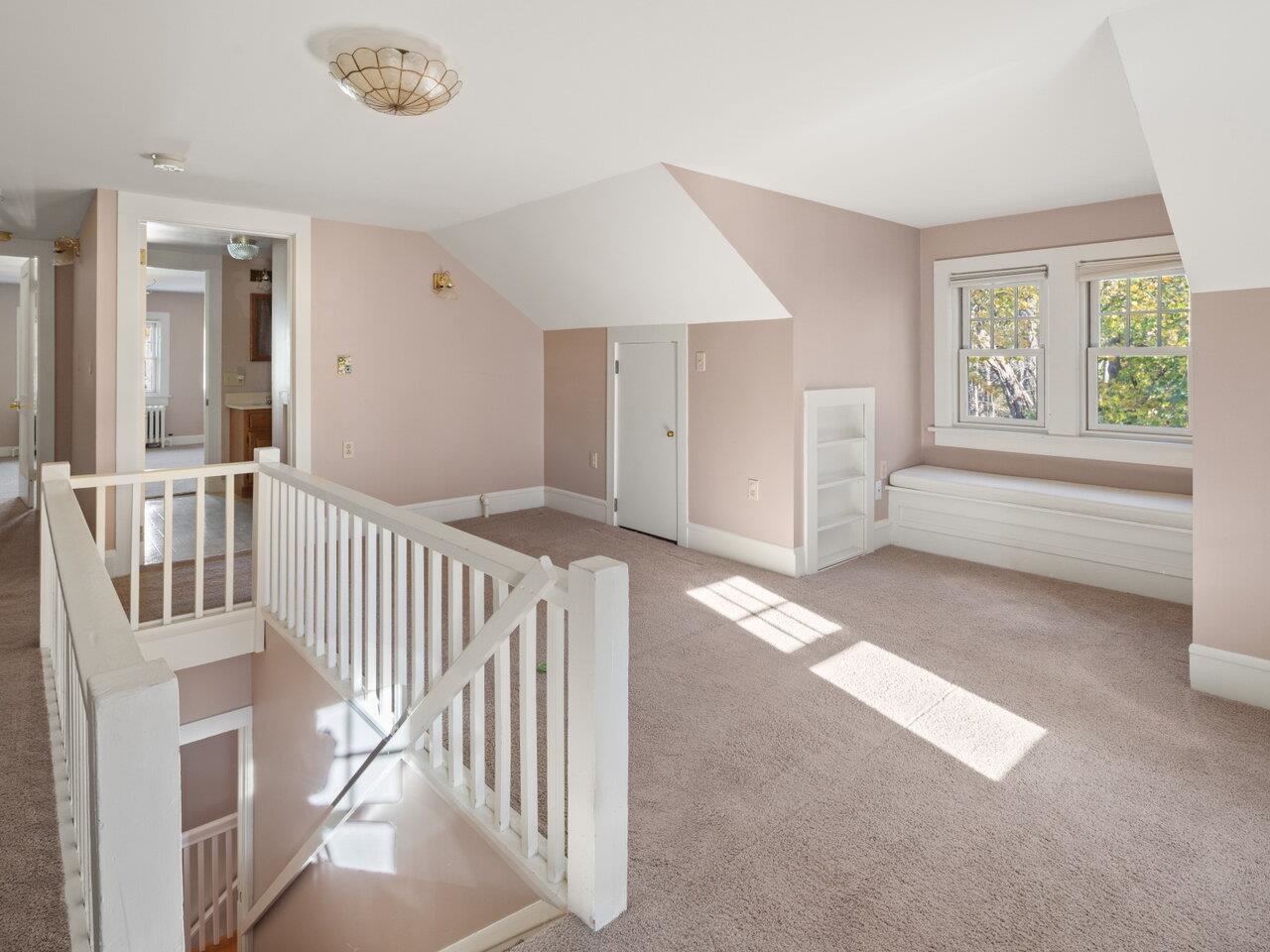 270 Shelburne Street Property Photo 40