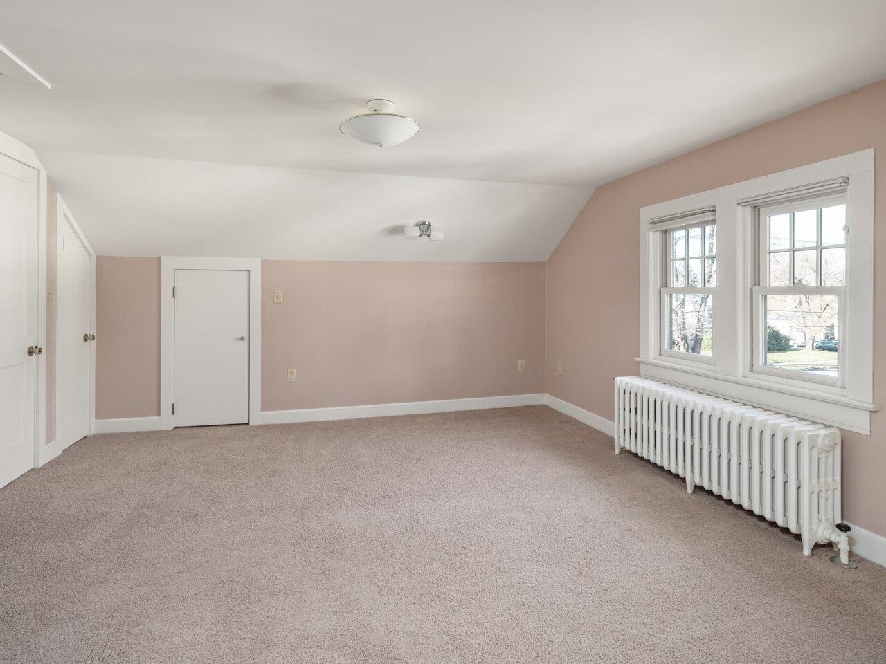 270 Shelburne Street Property Photo 43