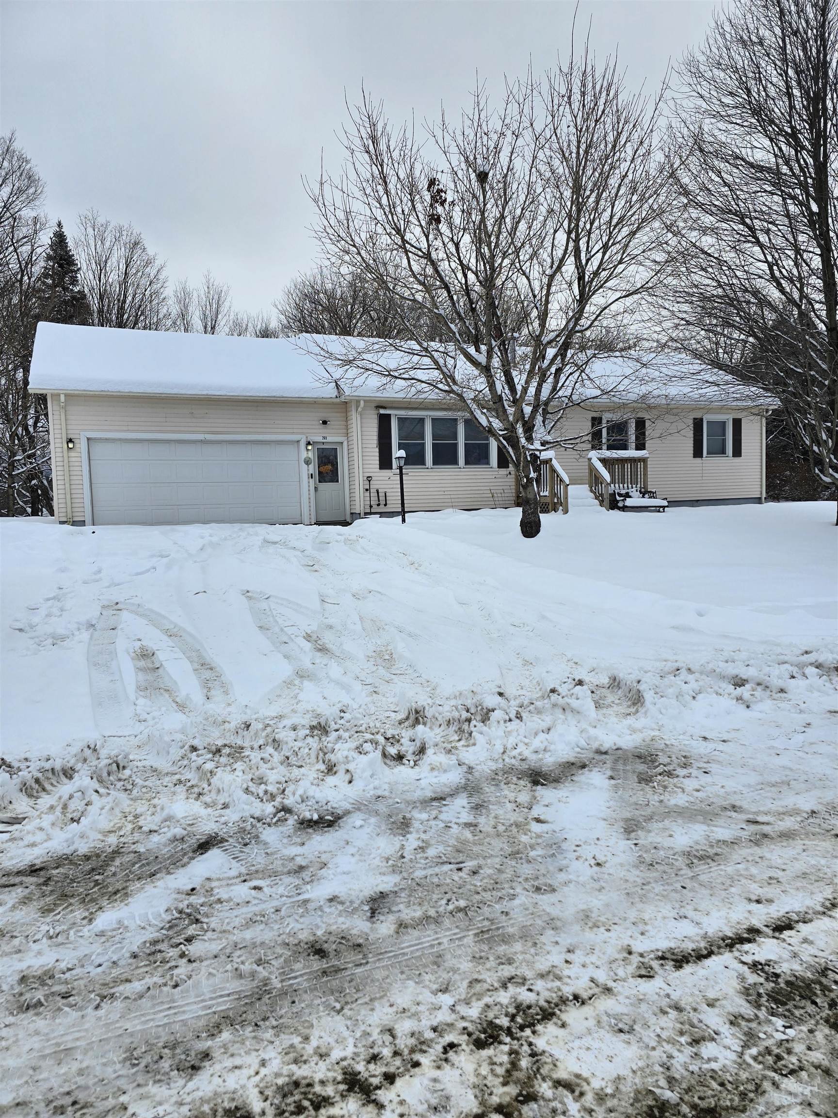 269 Lyndon Heights Drive Property Photo