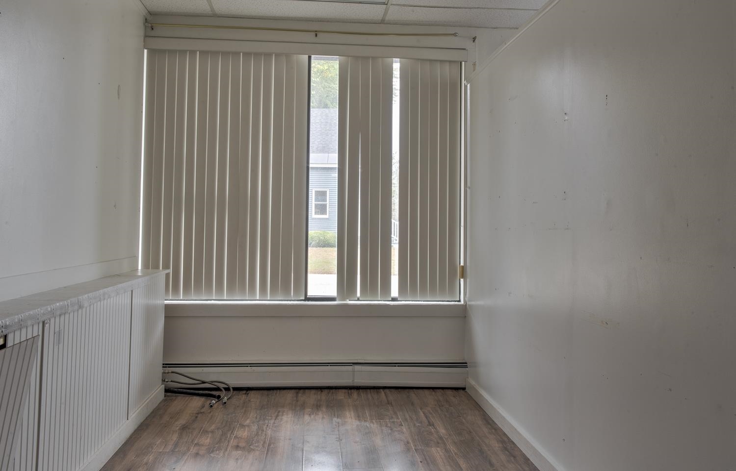 421 Winchester Street Property Photo 8