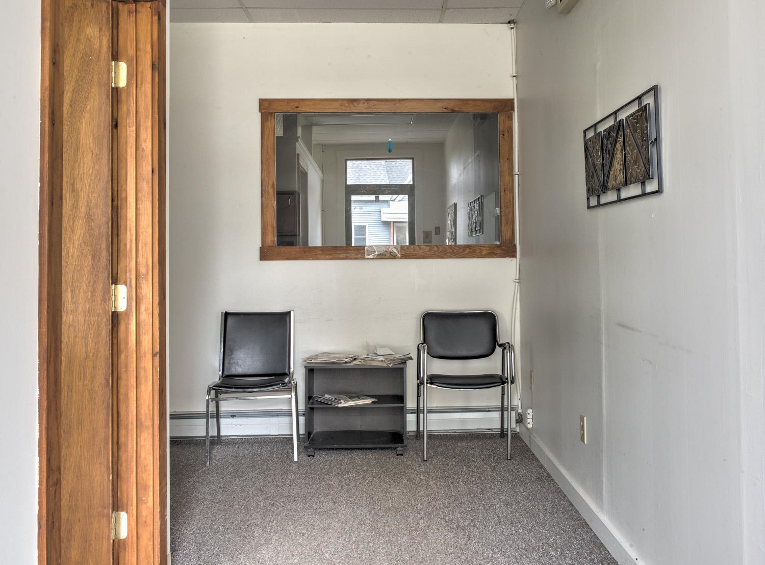 421 Winchester Street Property Photo 10