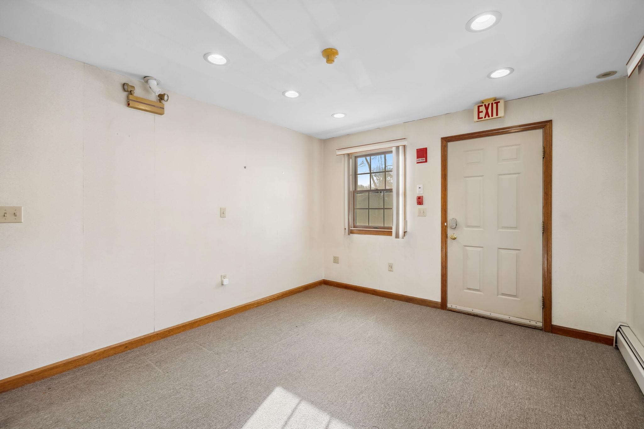 30 Main Street Property Photo 22