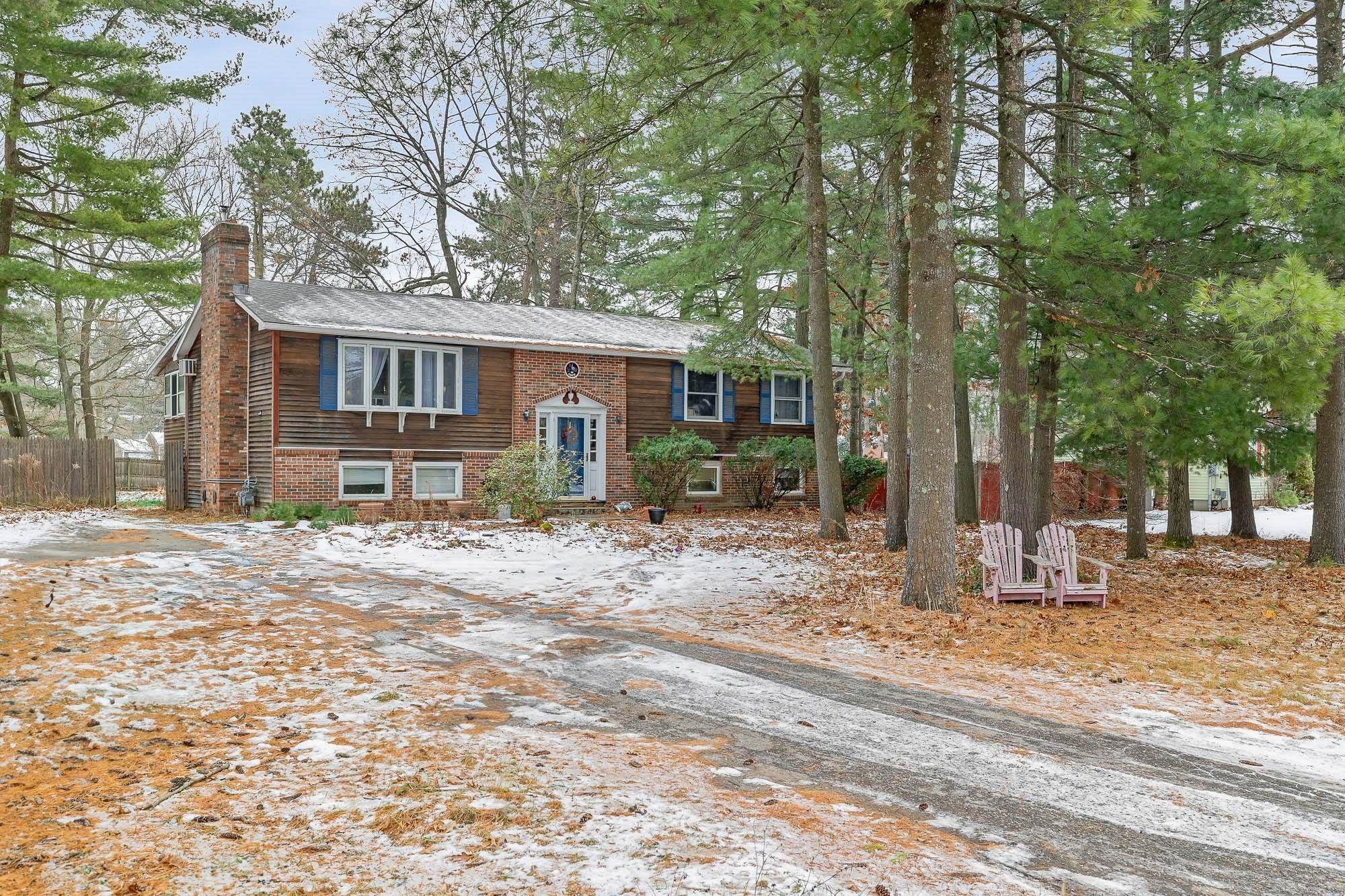 57 River Road Property Photo