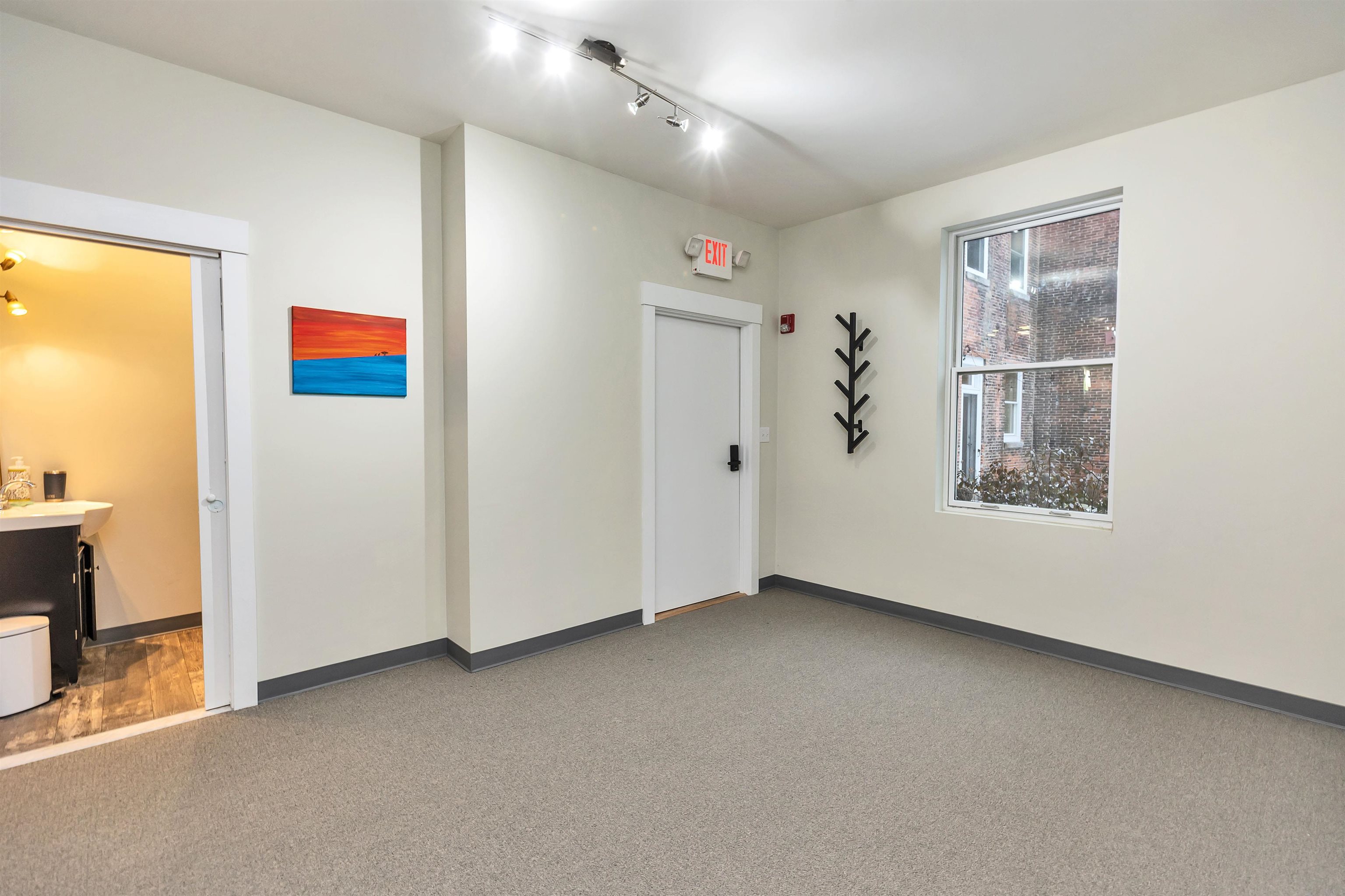 374 Union Street 113 / C3 Property Photo 6