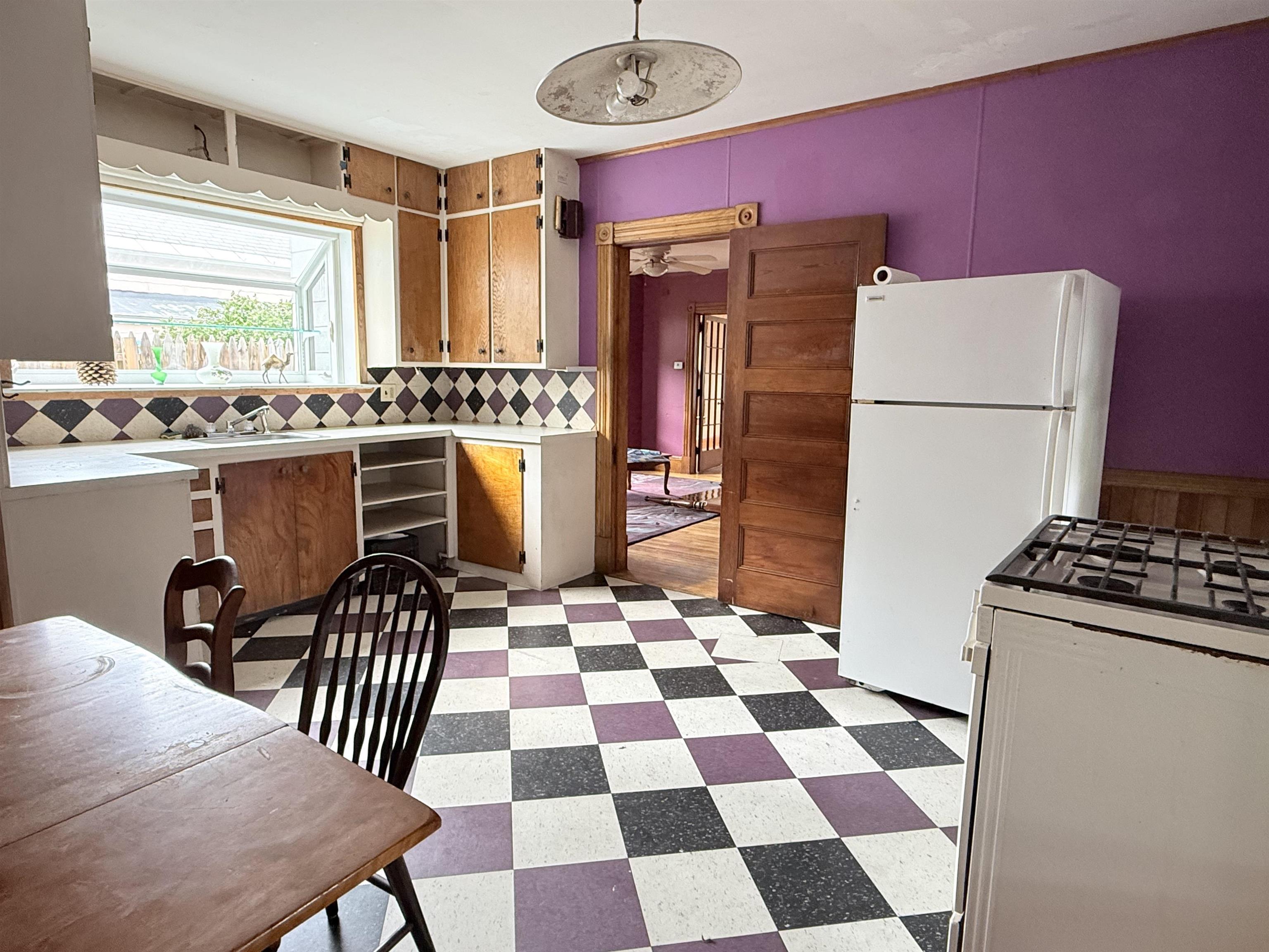 16 Washington Street Property Photo 2