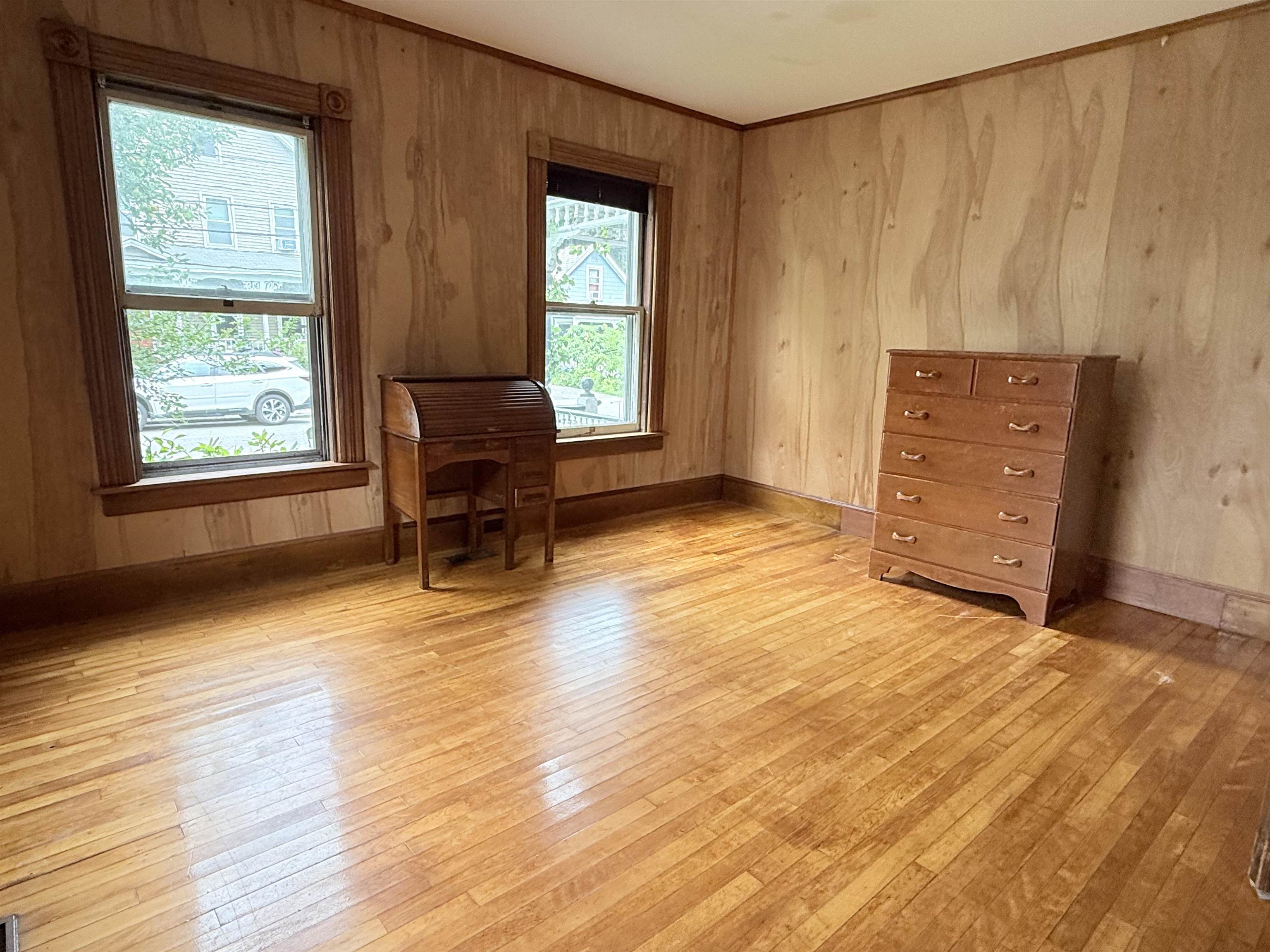 16 Washington Street Property Photo 13
